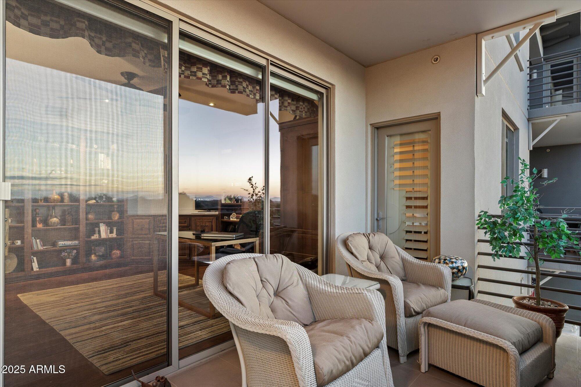 15802 N 71st Street 503