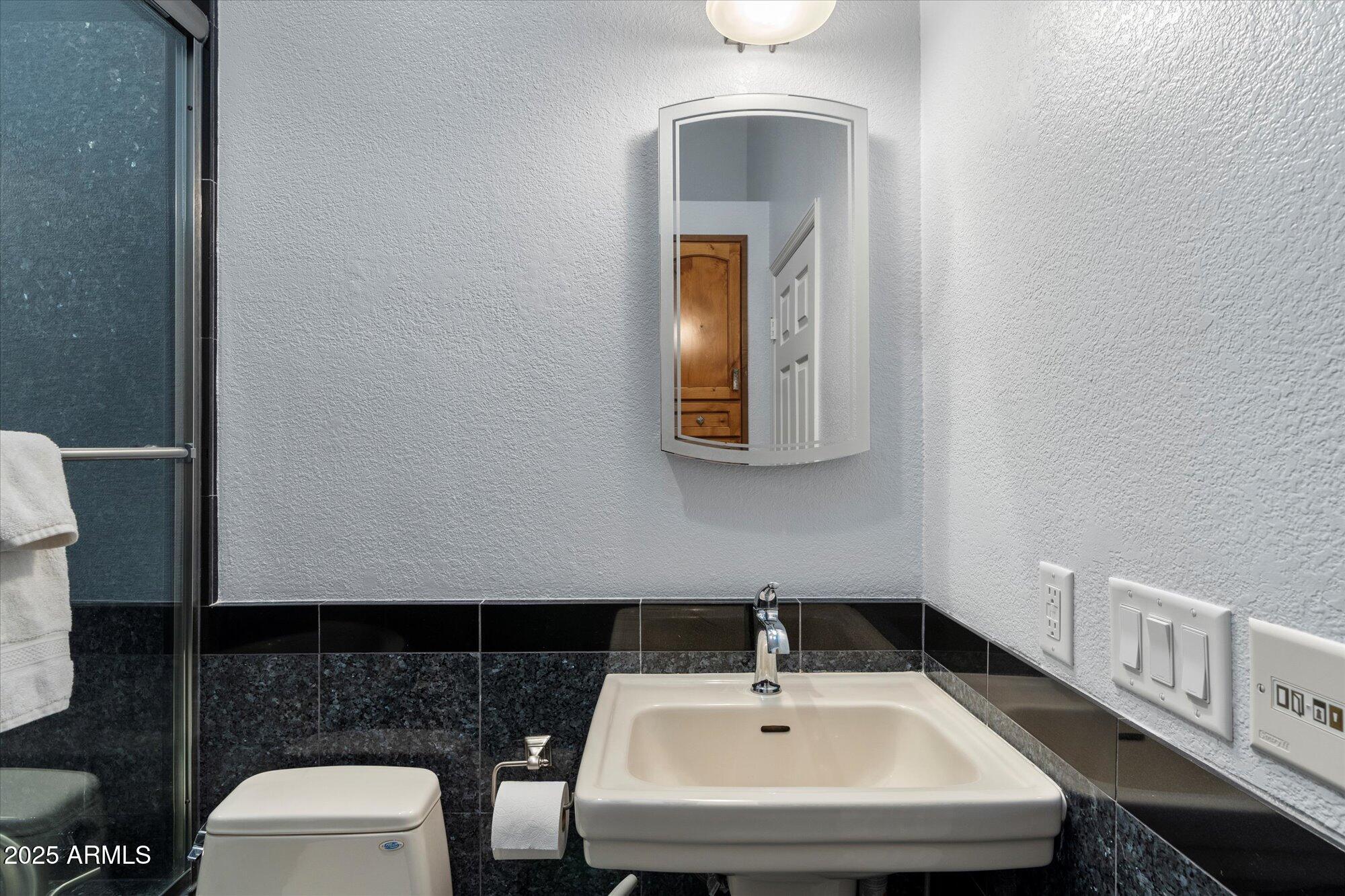 7272 E GAINEY RANCH Road 104