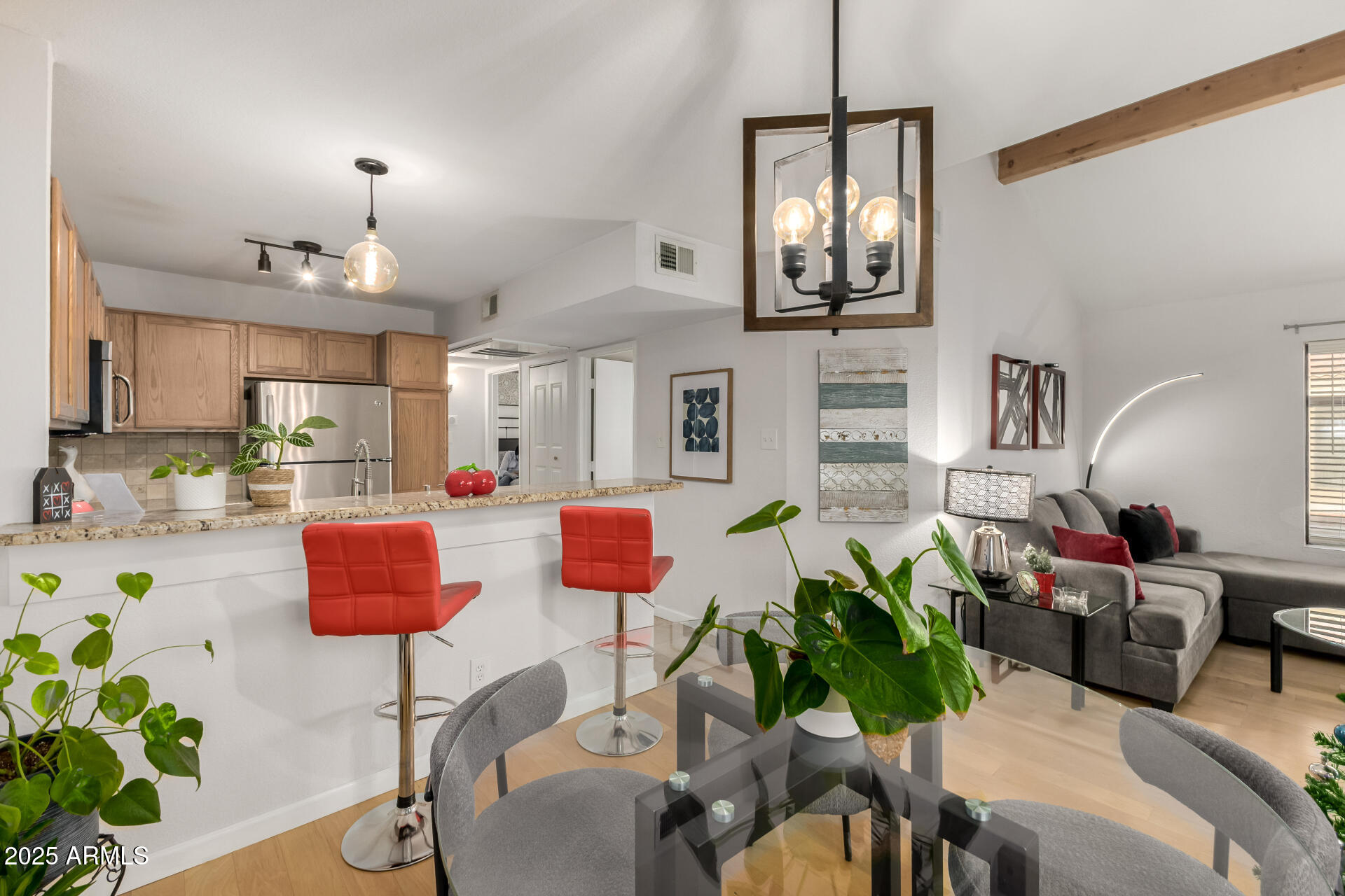 5122 E SHEA Boulevard 2097