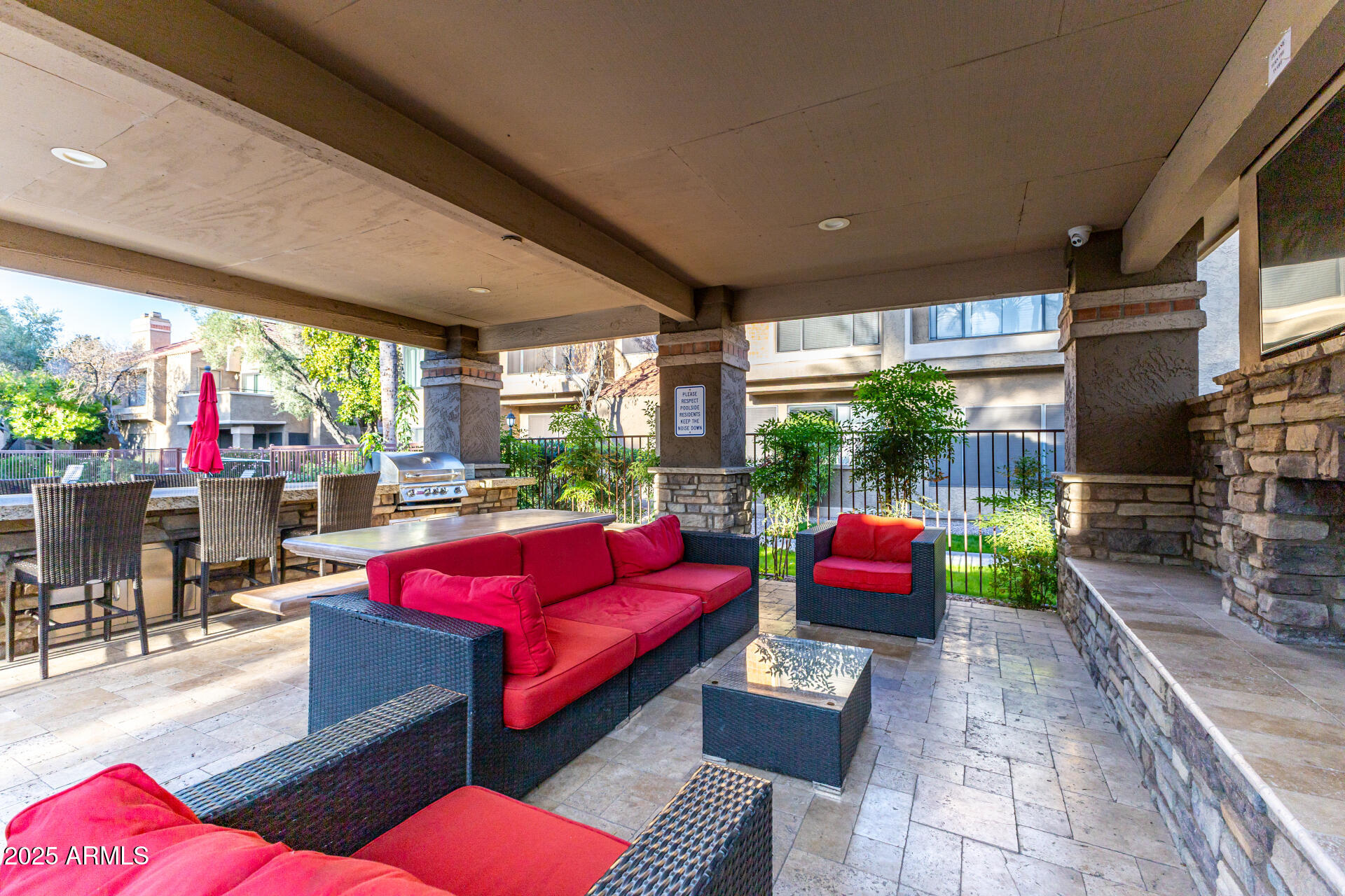 5122 E SHEA Boulevard 2097