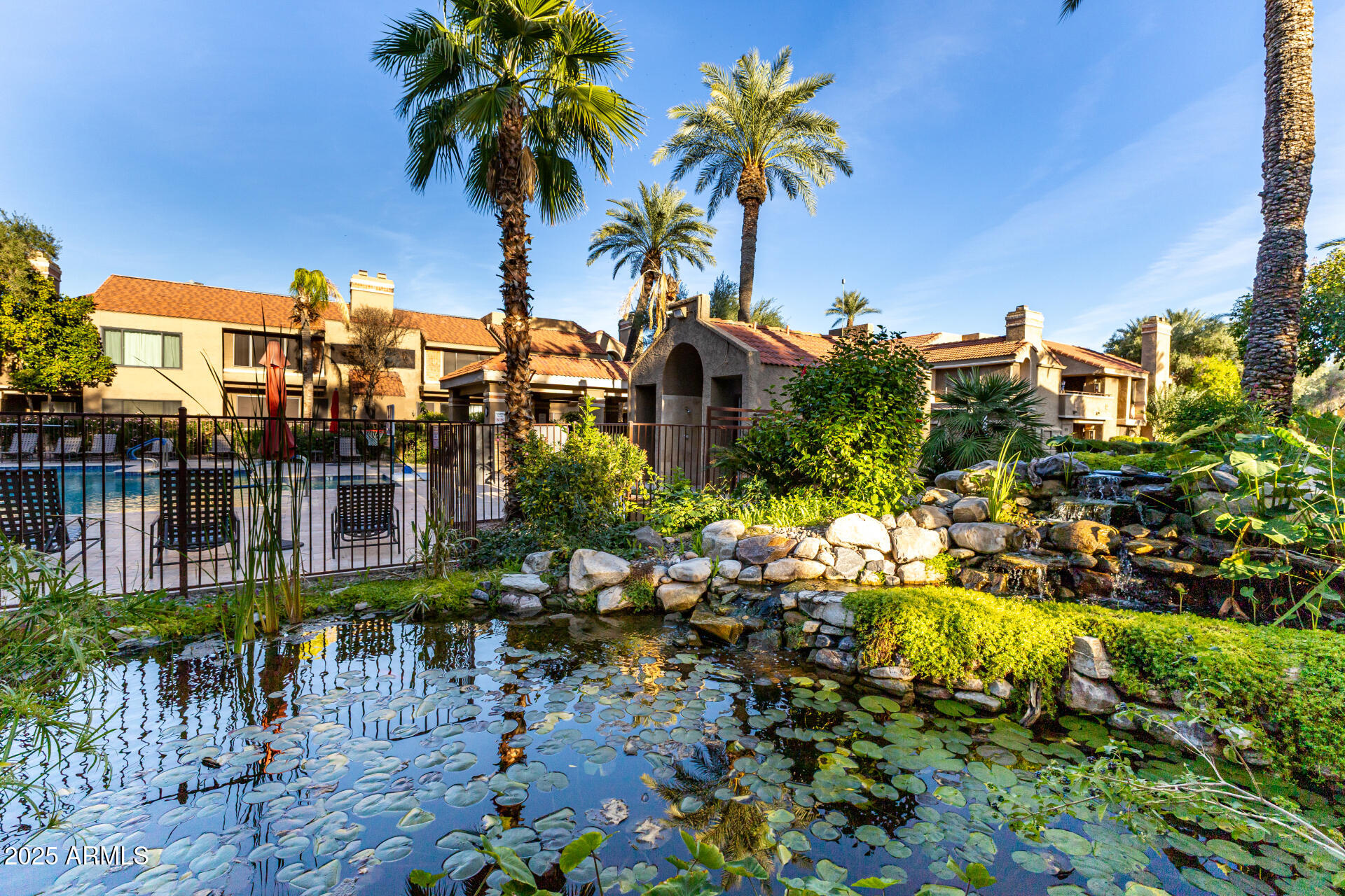 5122 E SHEA Boulevard 2097