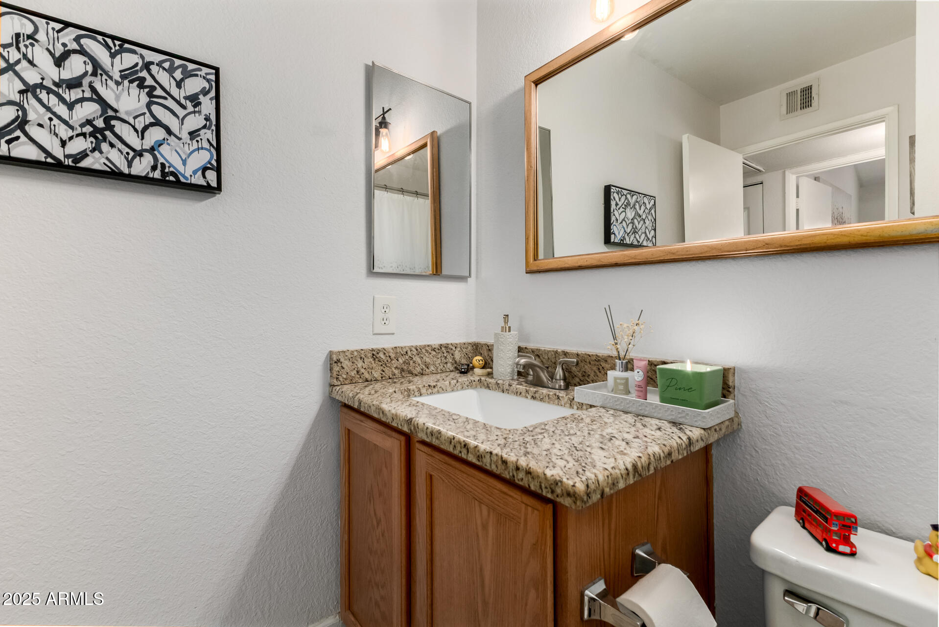 5122 E SHEA Boulevard 2097