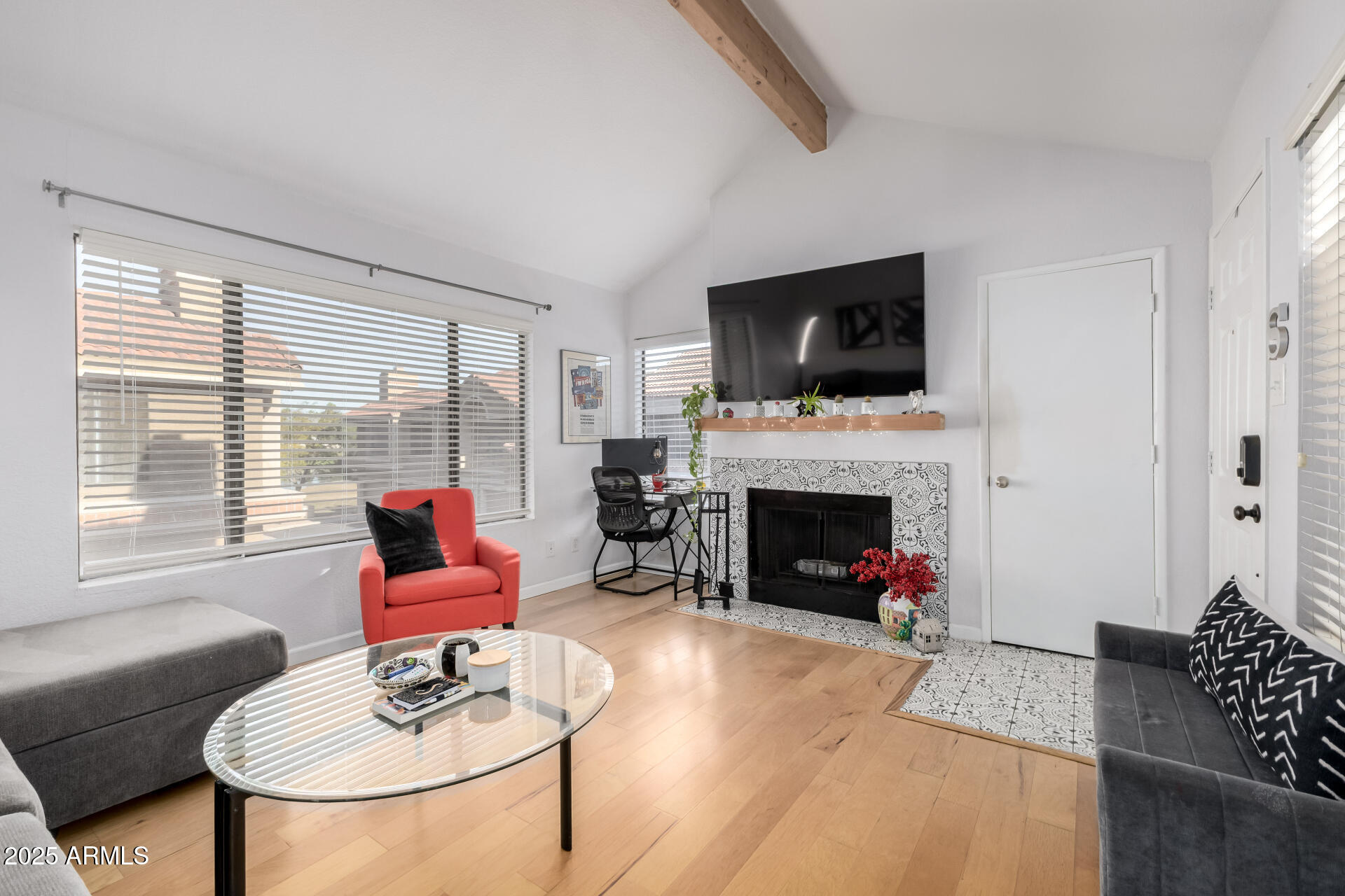 5122 E SHEA Boulevard 2097