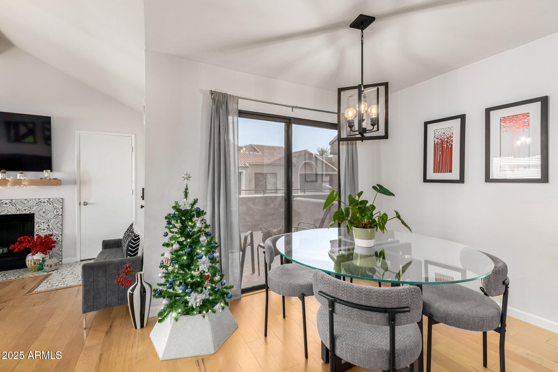 5122 E SHEA Boulevard 2097