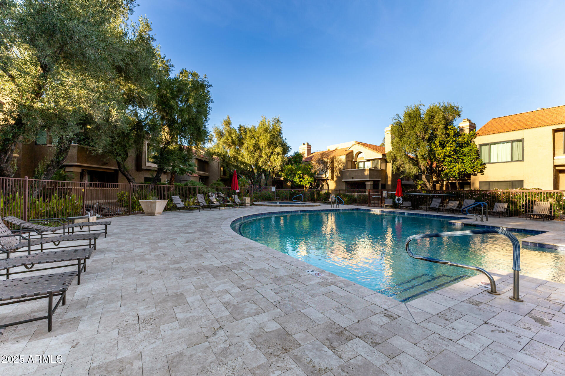 5122 E SHEA Boulevard 2097