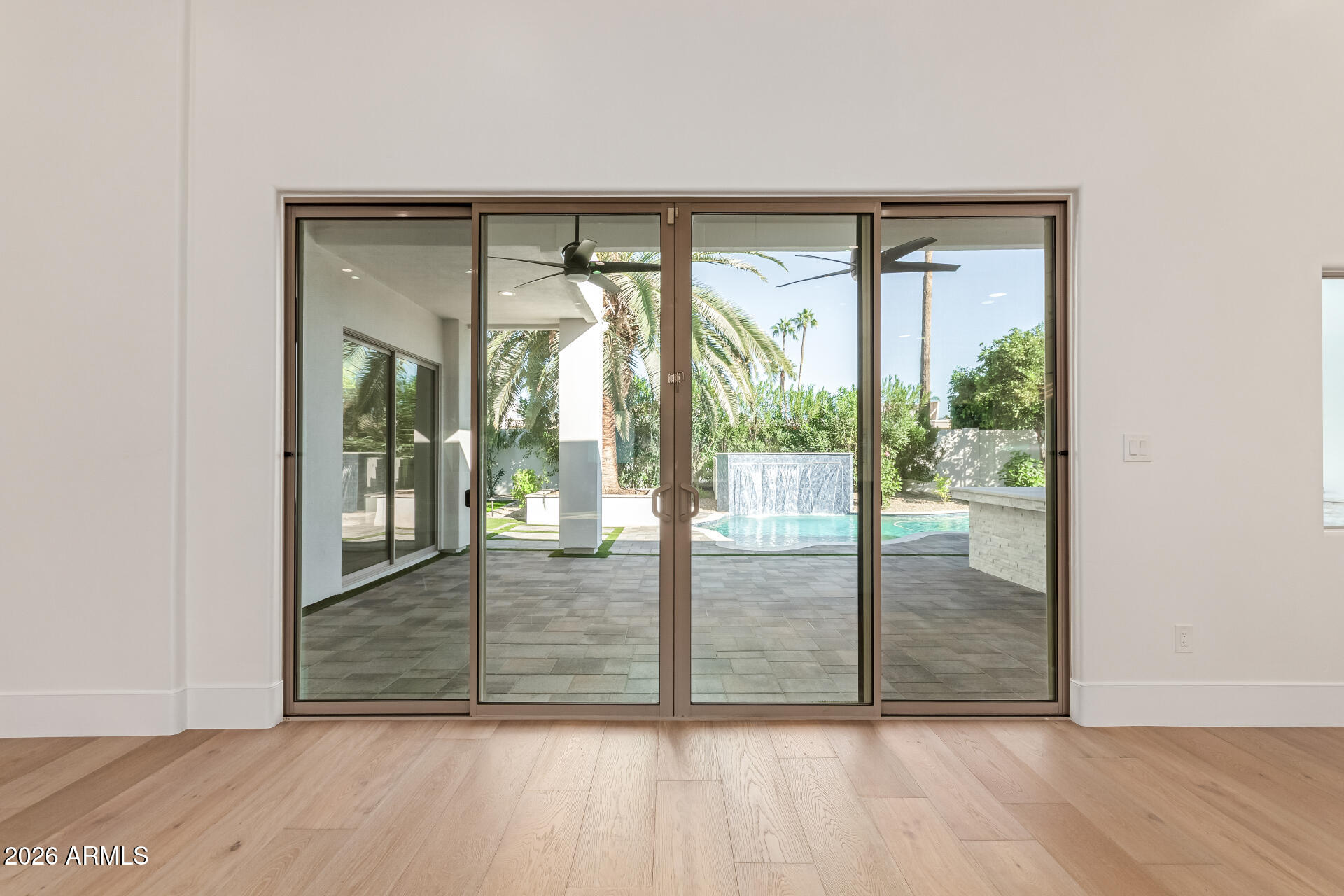 8713 N 80th