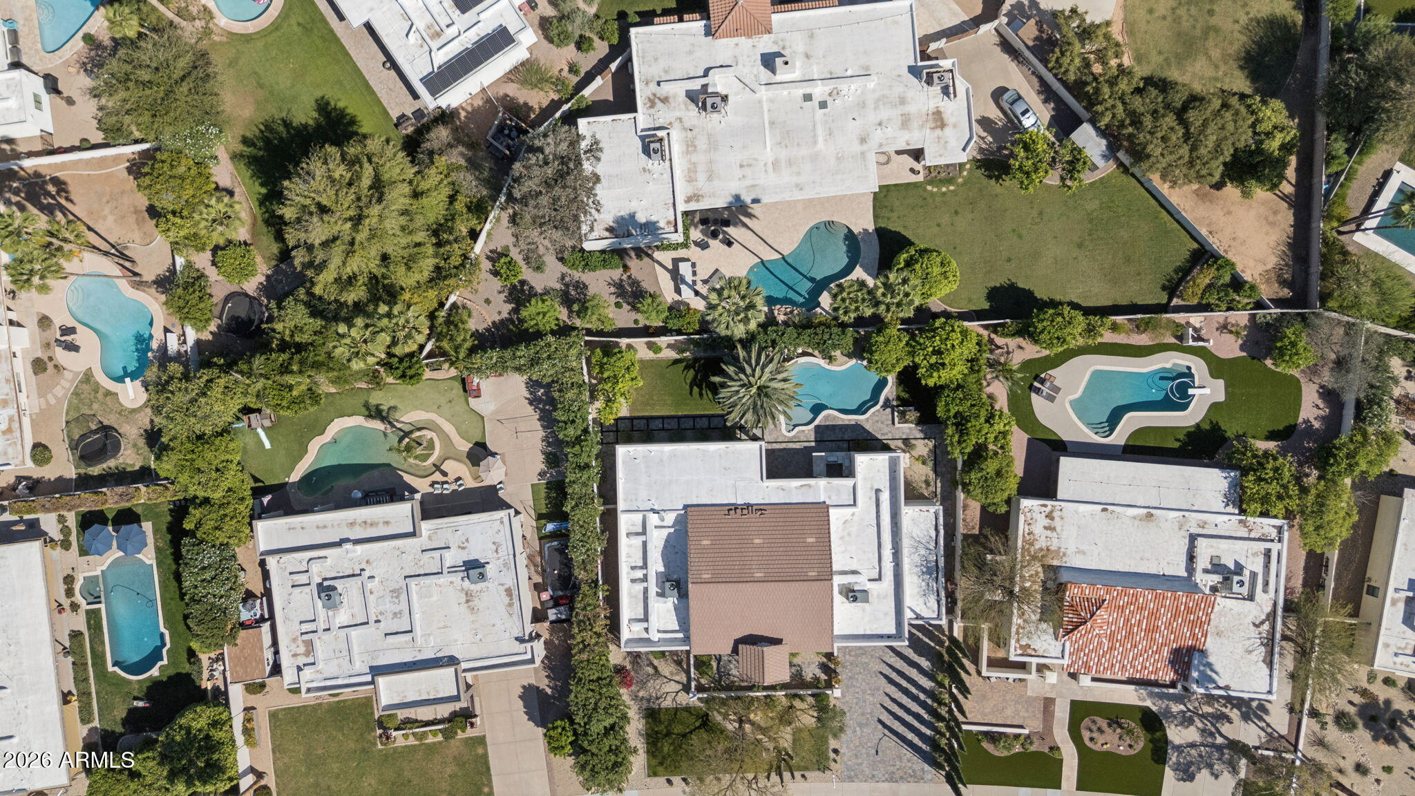 8713 N 80th