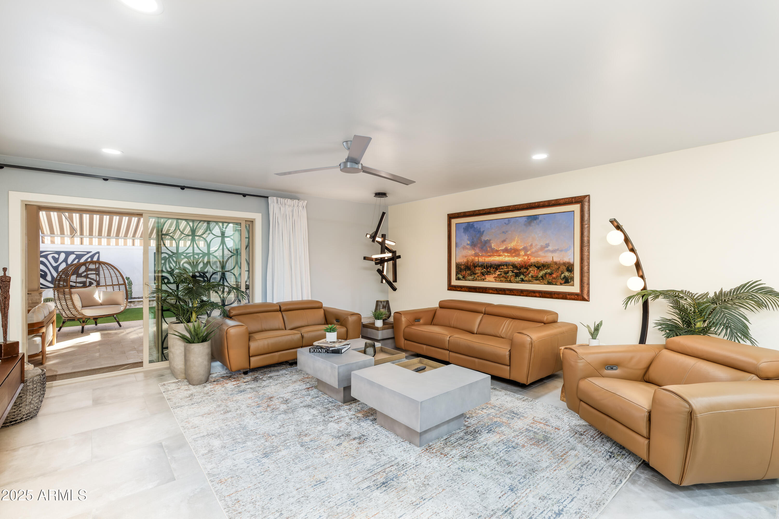 8725 E VIA DE DORADO Drive