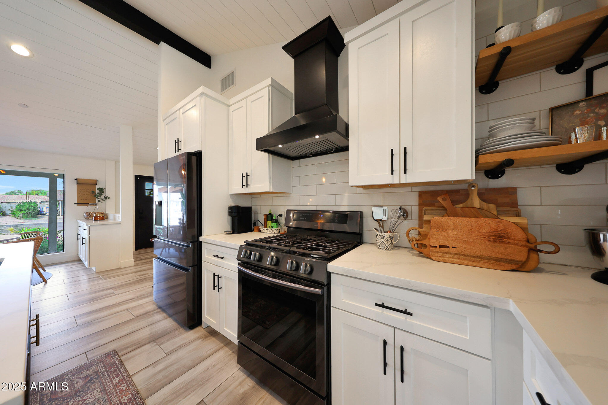 7031 E MONTE VISTA Road