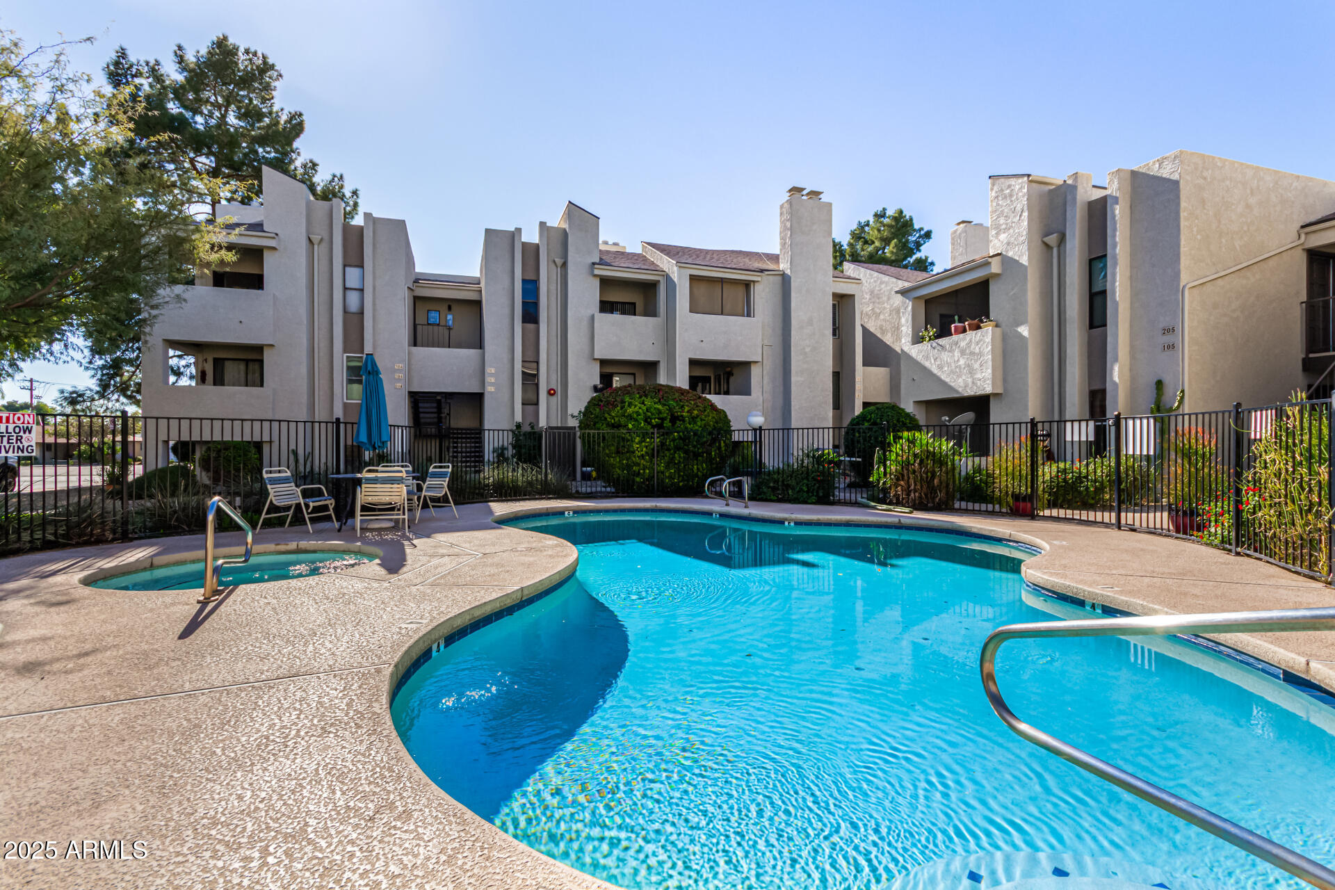 7502 E THOMAS Road 110