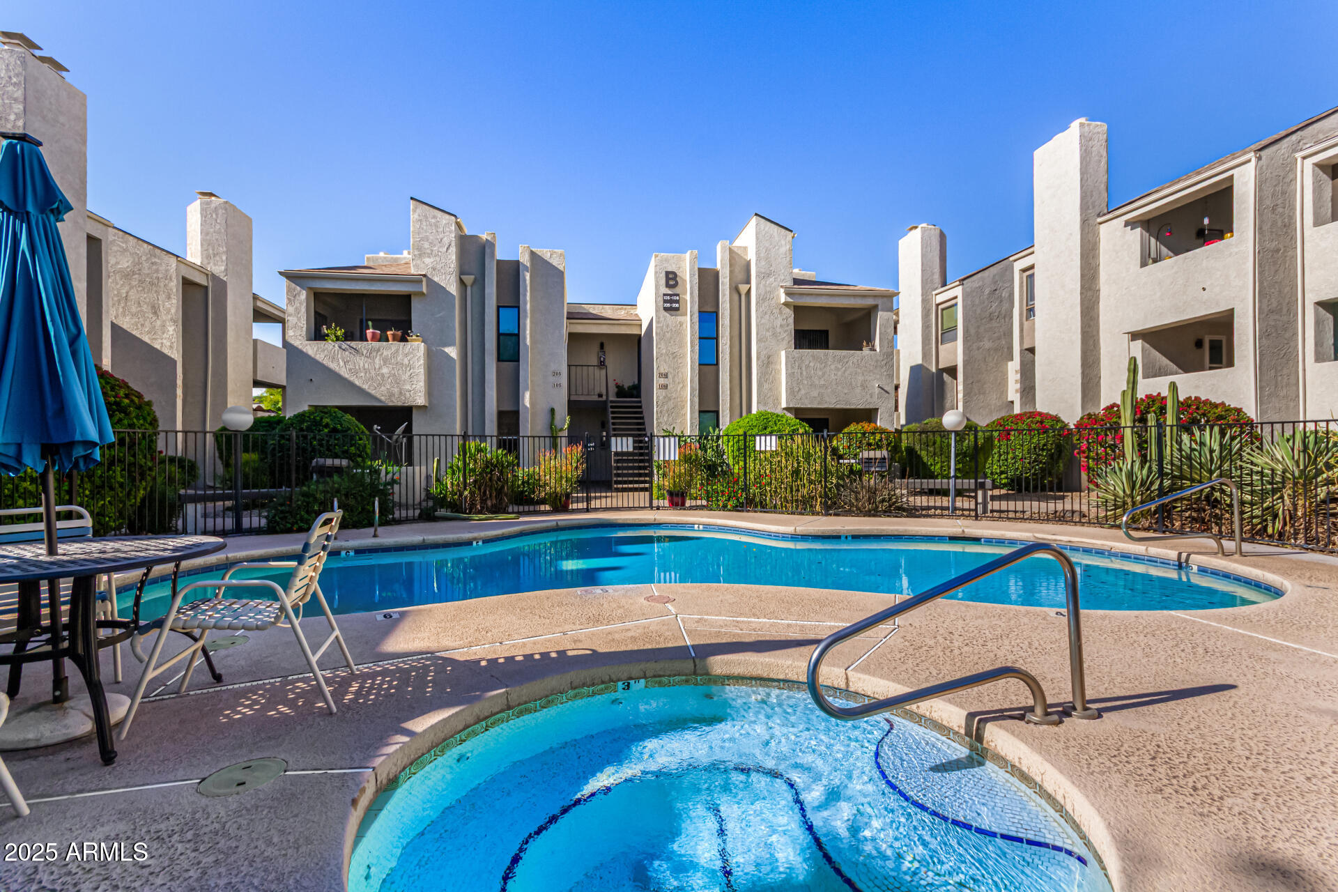 7502 E THOMAS Road 110