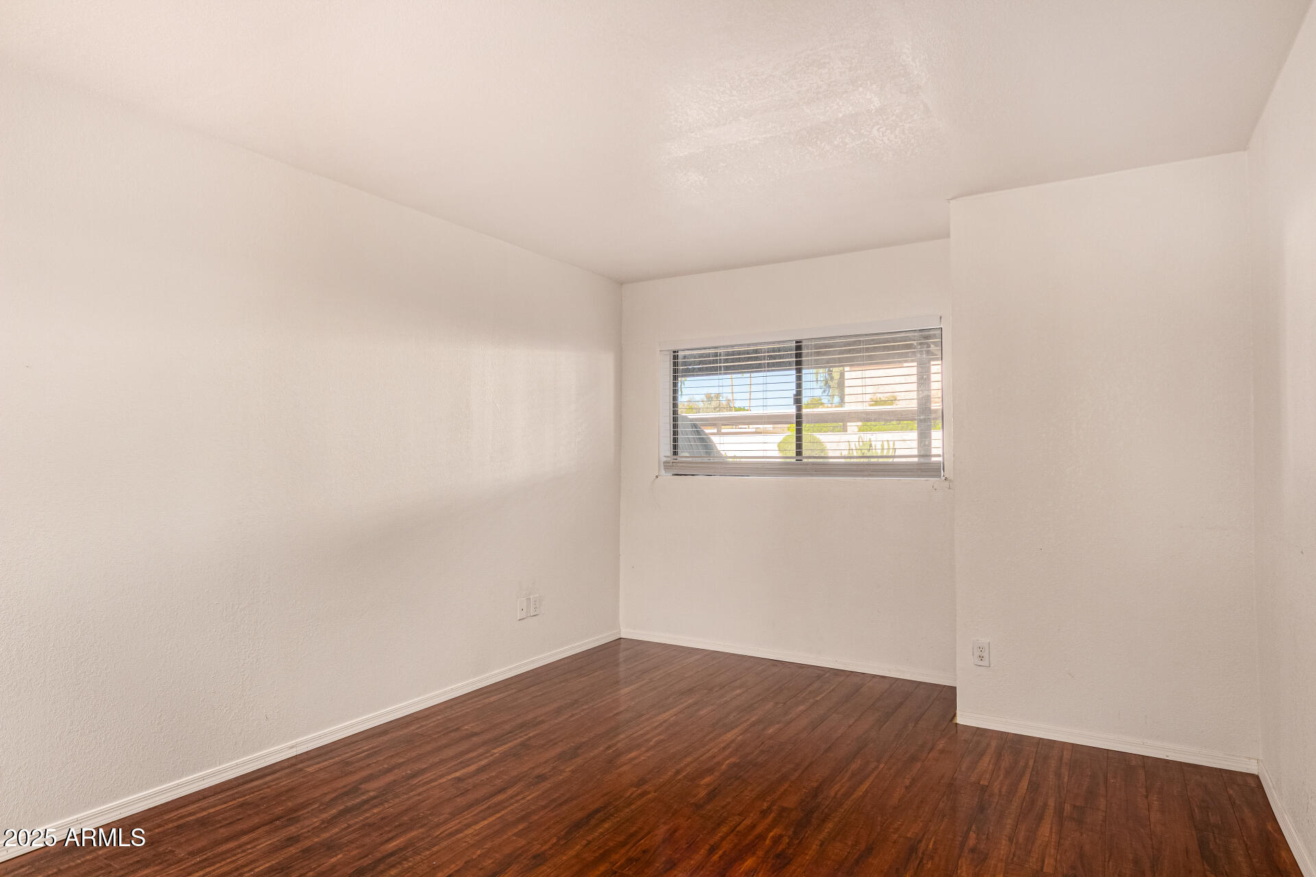 7502 E THOMAS Road 110