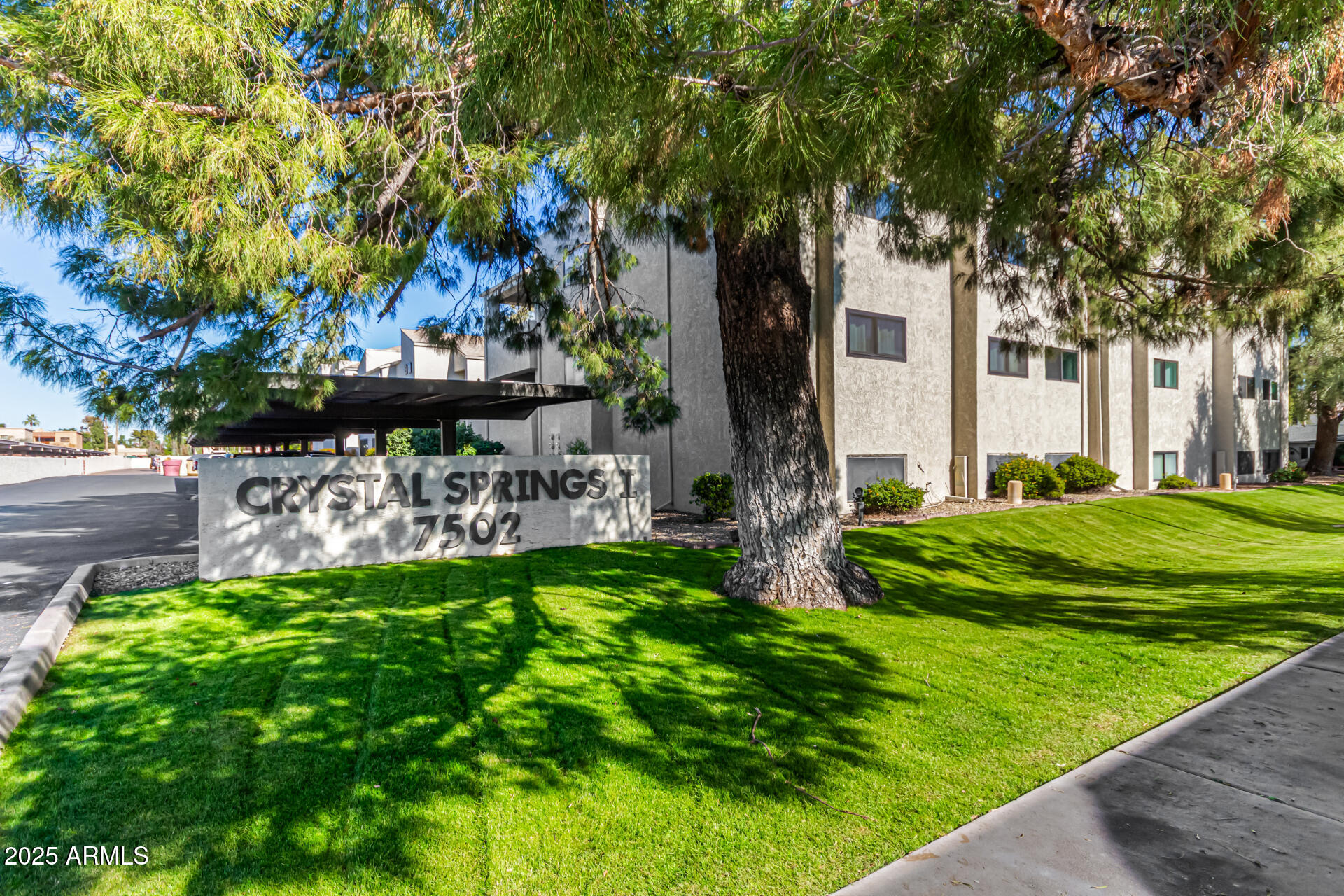 7502 E THOMAS Road 110