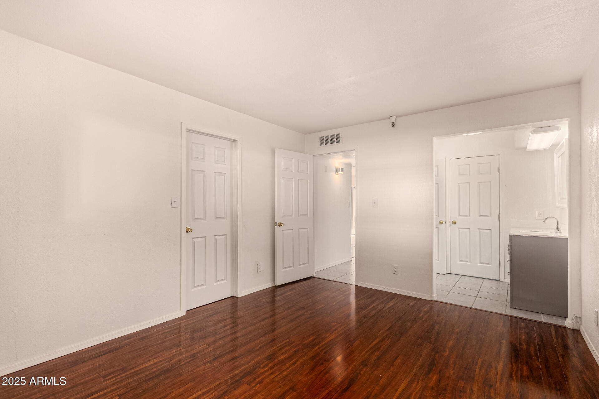 7502 E THOMAS Road 110