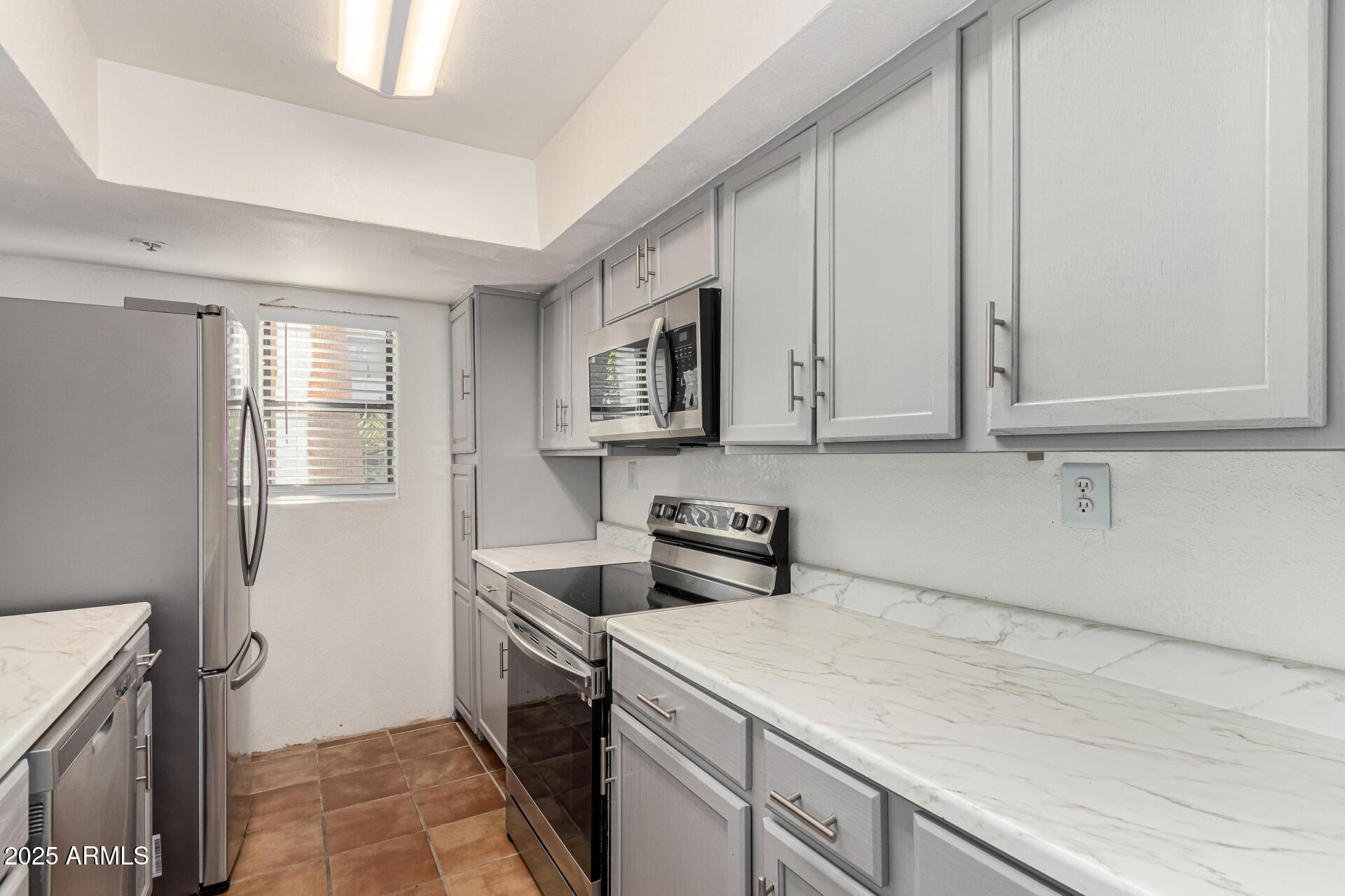 7502 E THOMAS Road 110