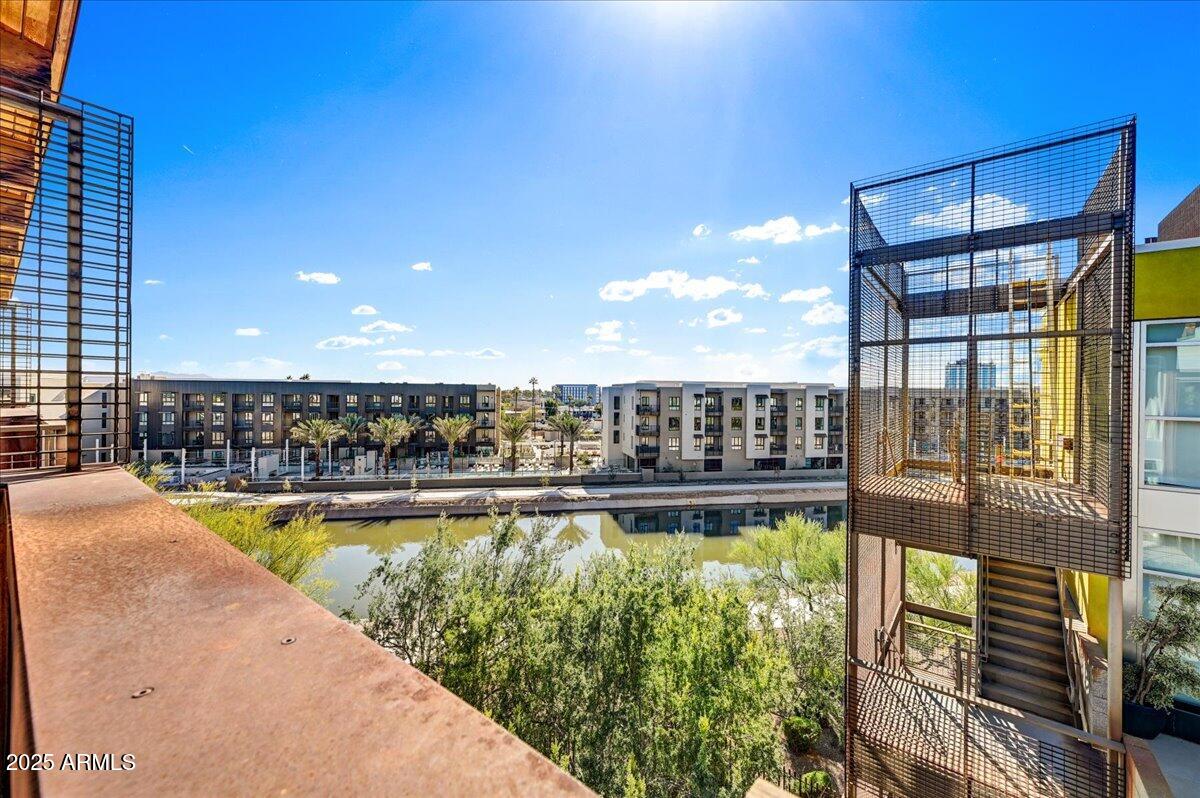 4745 N SCOTTSDALE Road Unit: 3006