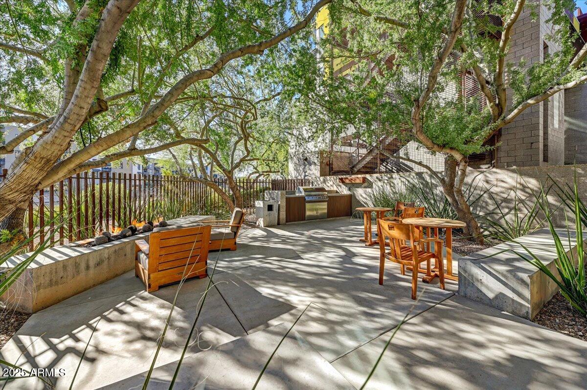 4745 N SCOTTSDALE Road Unit: 3006