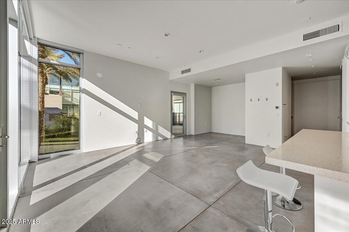 4745 N SCOTTSDALE Road Unit: 3006