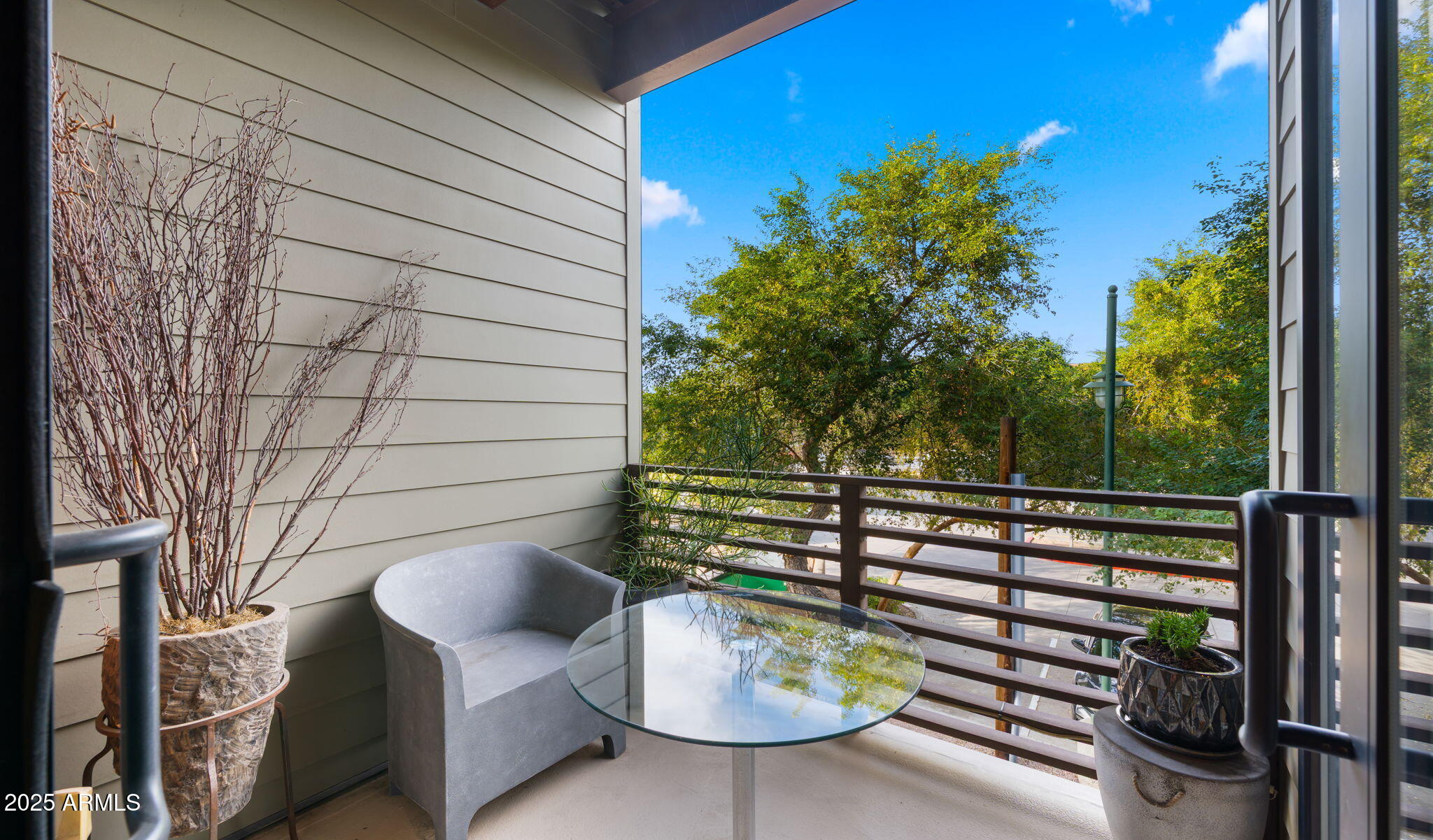 4020 N SCOTTSDALE Road Unit: 2010