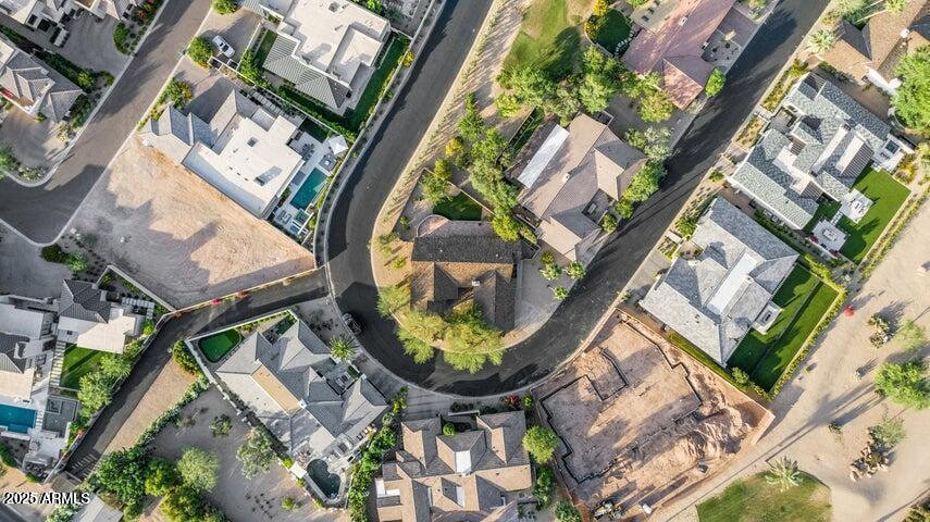 5635 E LINCOLN 34 Drive 34