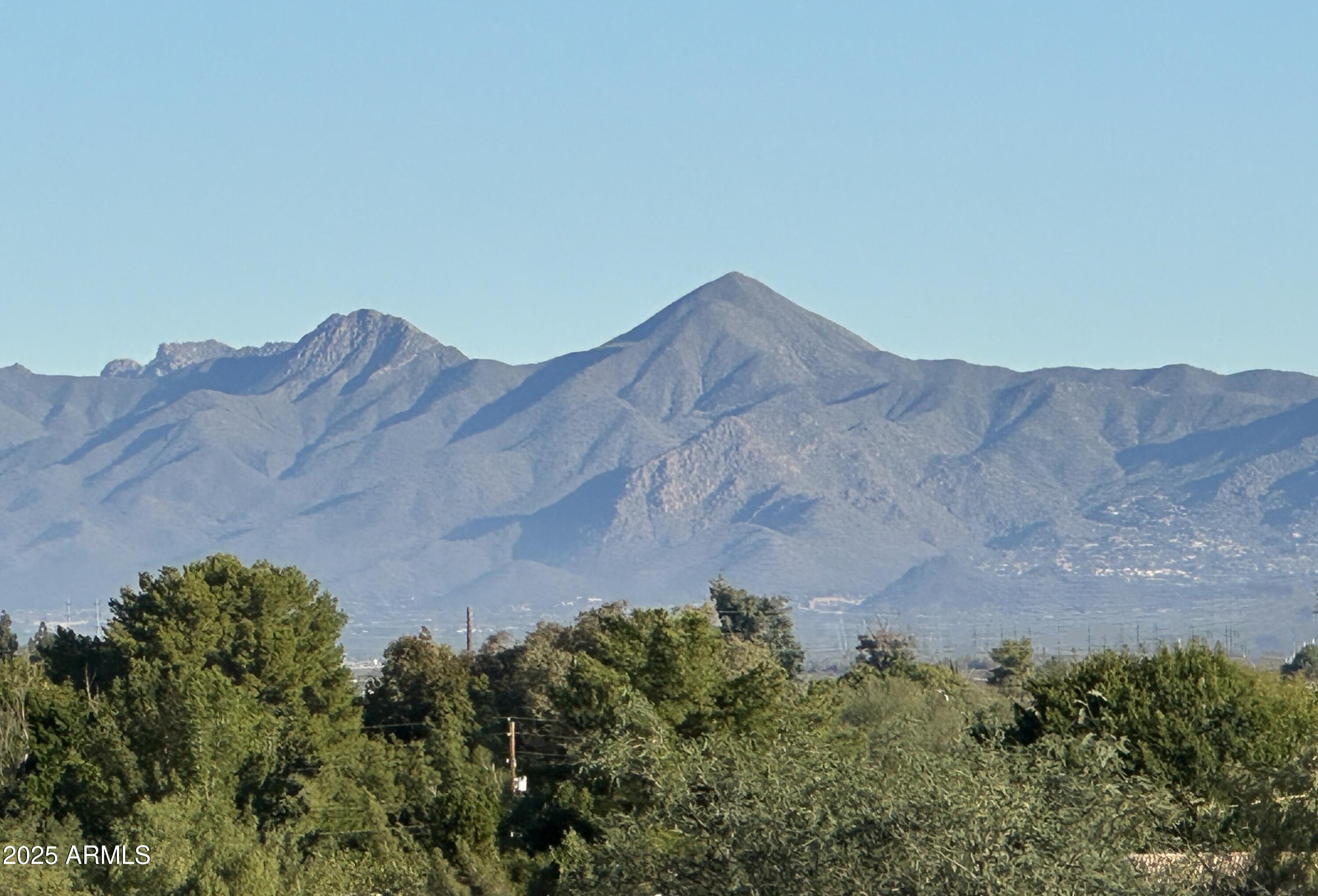 1920 N CONSOLIDATED CANAL Street -