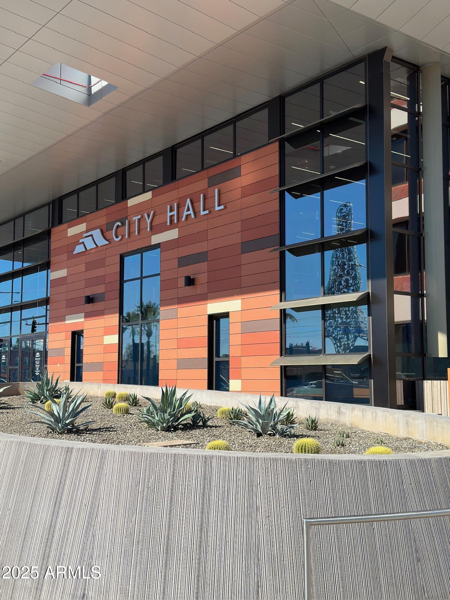 1920 N CONSOLIDATED CANAL Street -