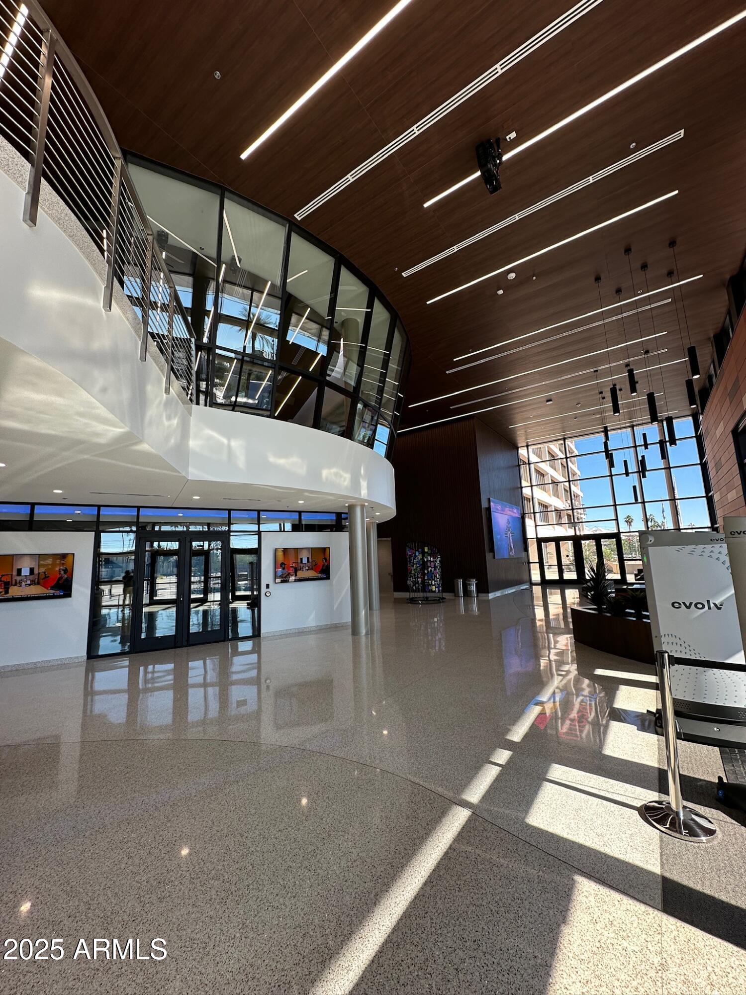 1920 N CONSOLIDATED CANAL Street -