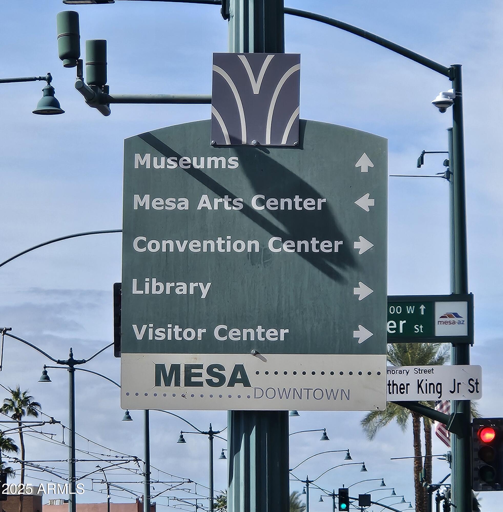 1920 N CONSOLIDATED CANAL Street -