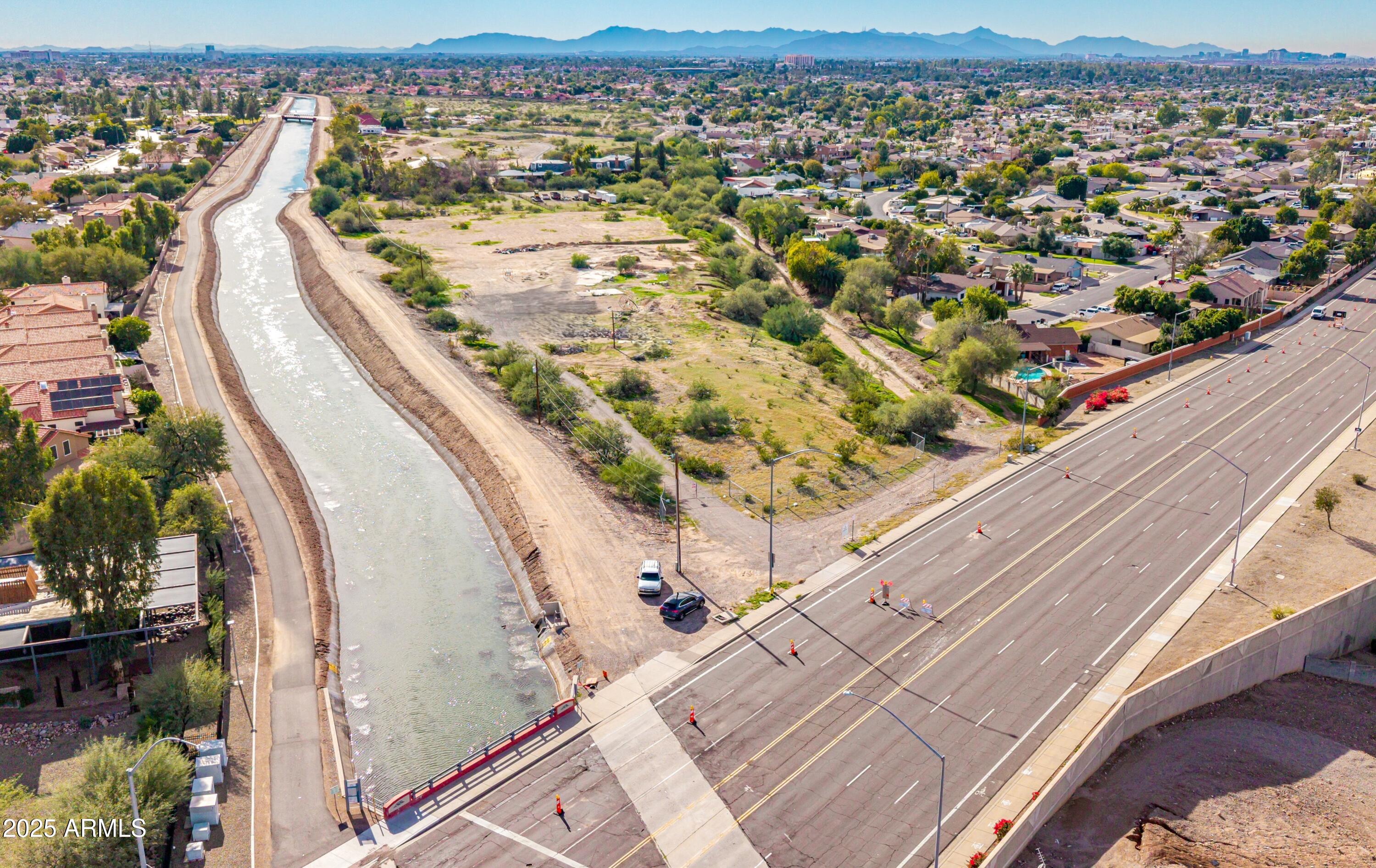 1920 N CONSOLIDATED CANAL Street -