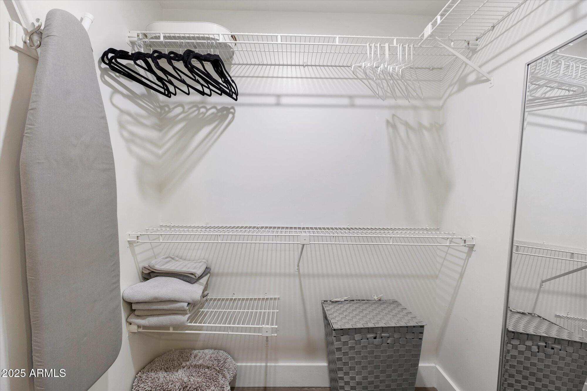 1820 E MORTEN Avenue 117