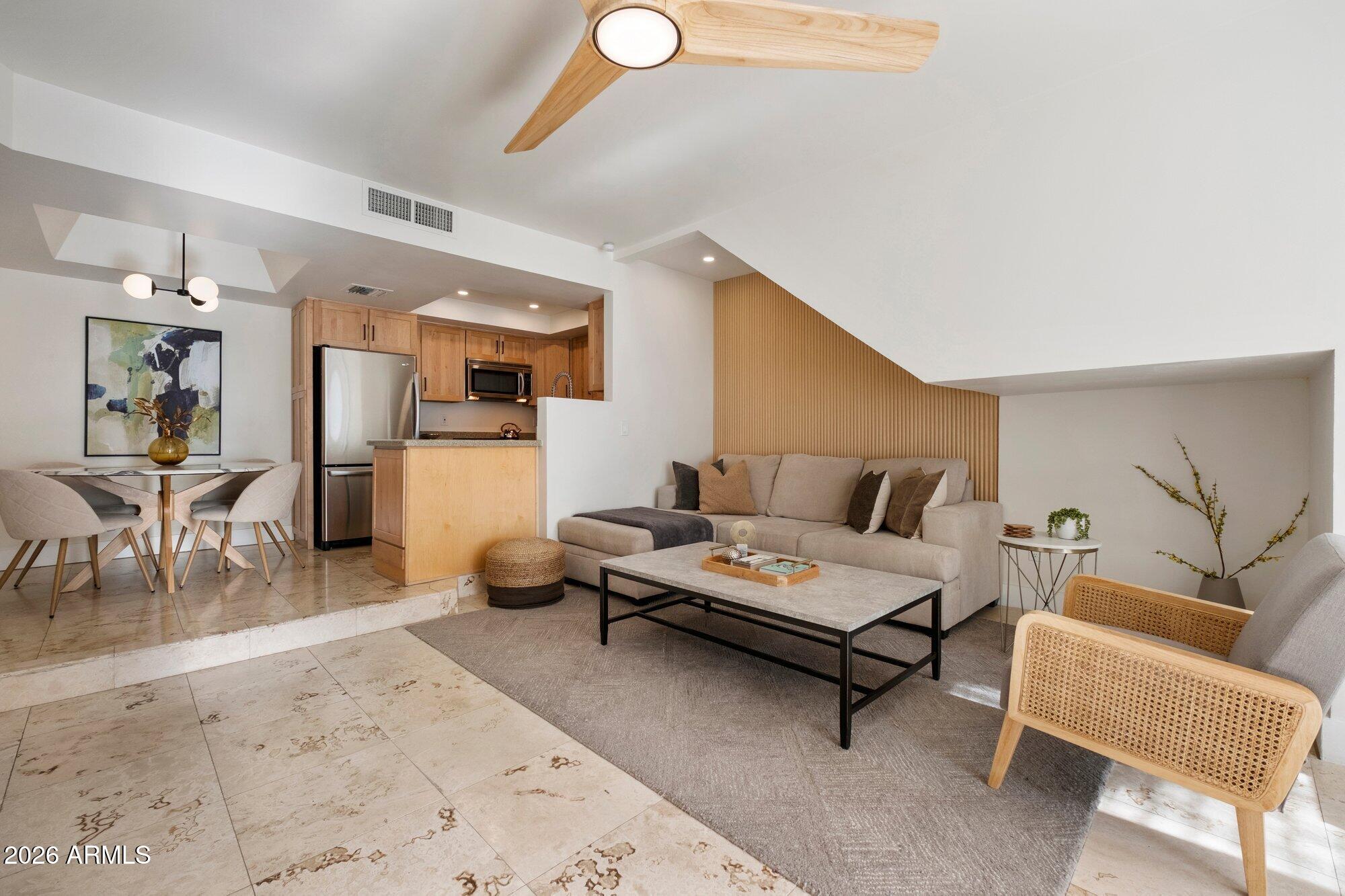 1820 E MORTEN Avenue 117