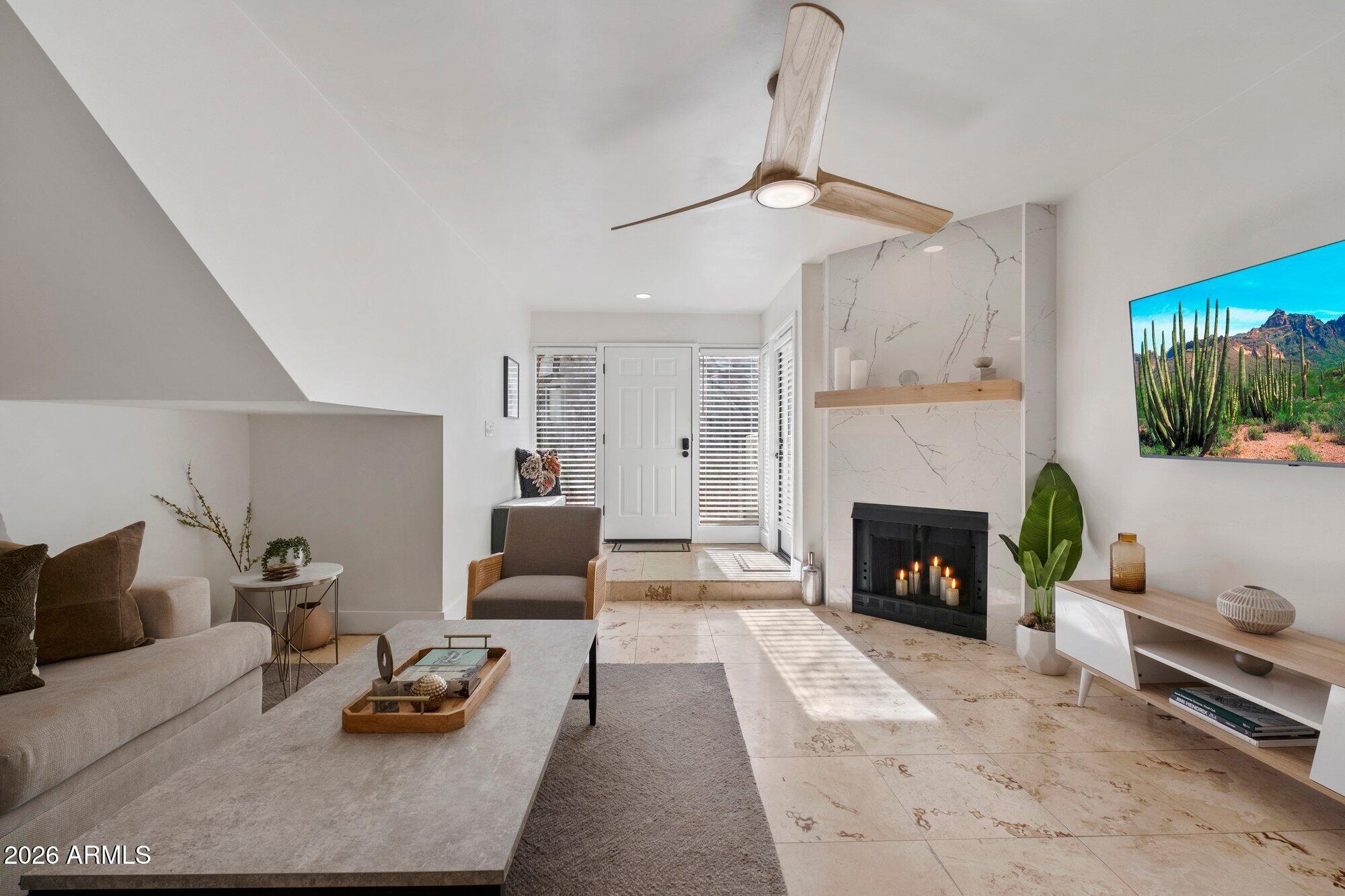 1820 E MORTEN Avenue 117