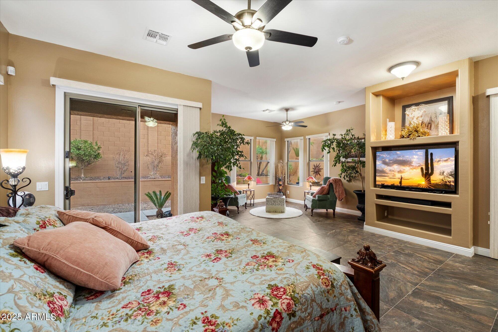 2323 W VILLA CASSANDRA Drive