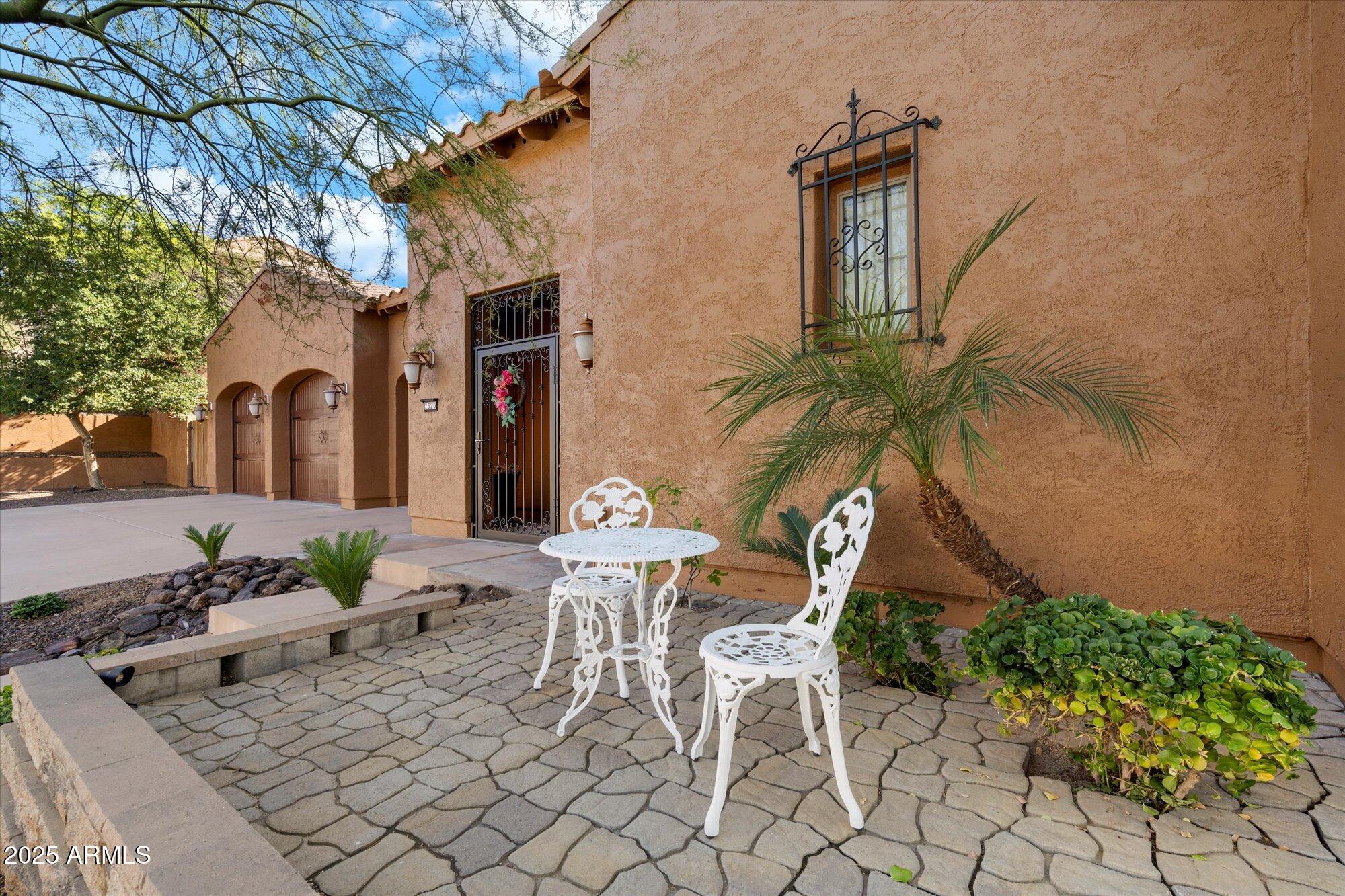 2323 W VILLA CASSANDRA Drive