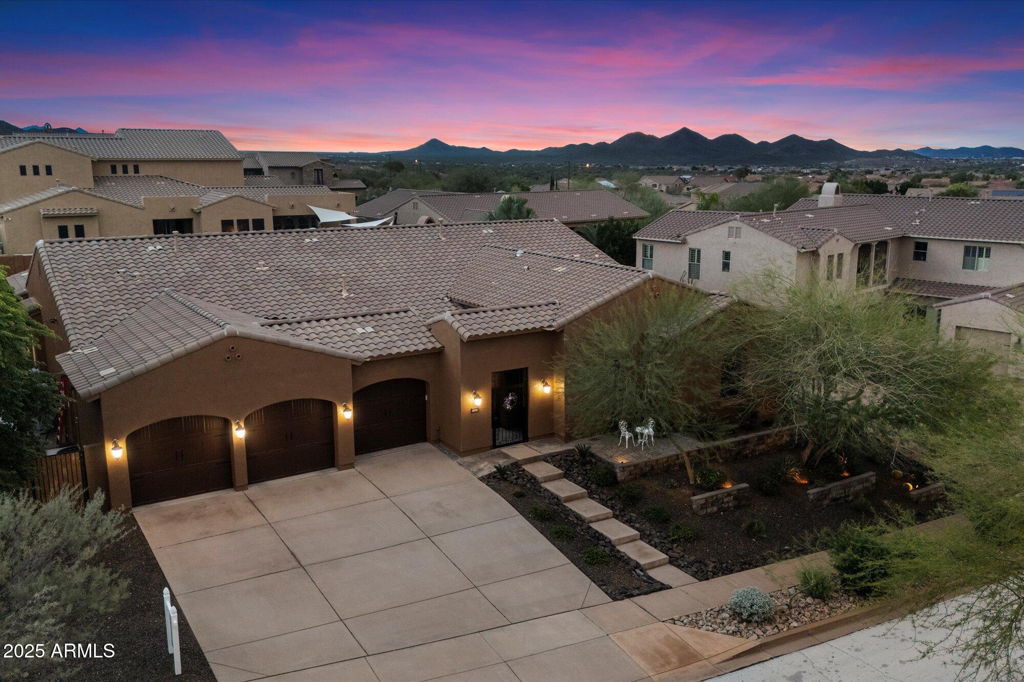 2323 W VILLA CASSANDRA Drive