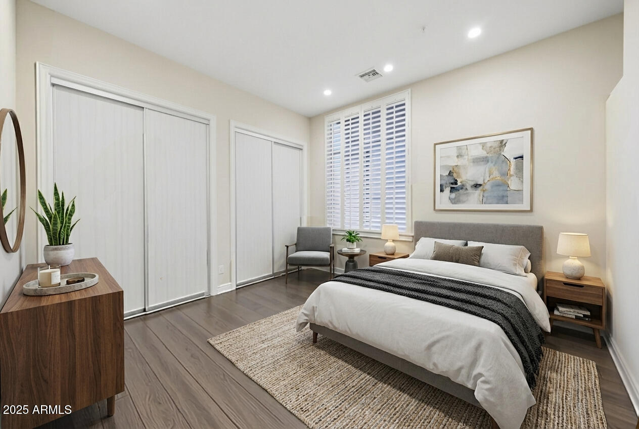 11745 E CHARTER OAK Drive