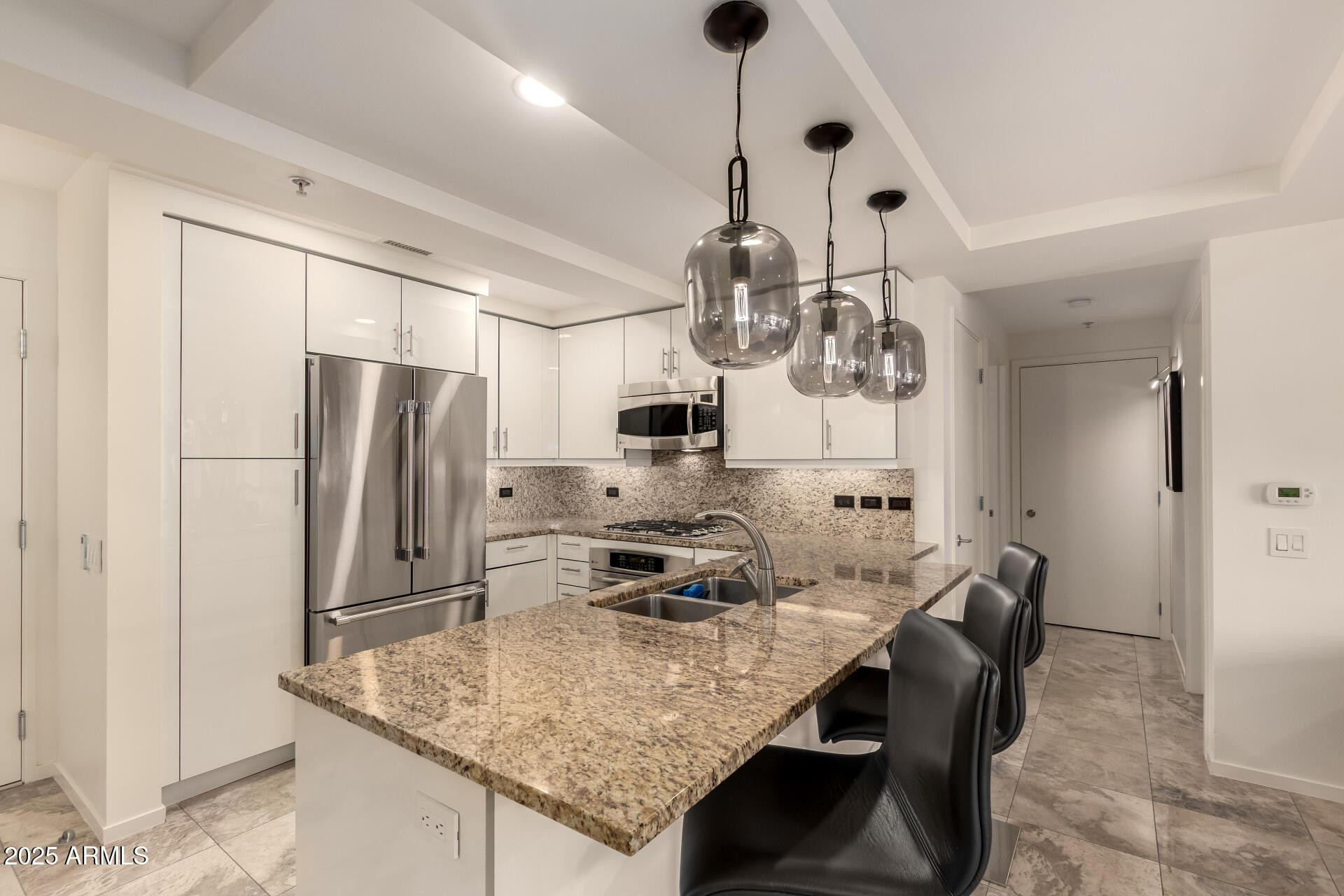 7131 E RANCHO VISTA Drive 6010