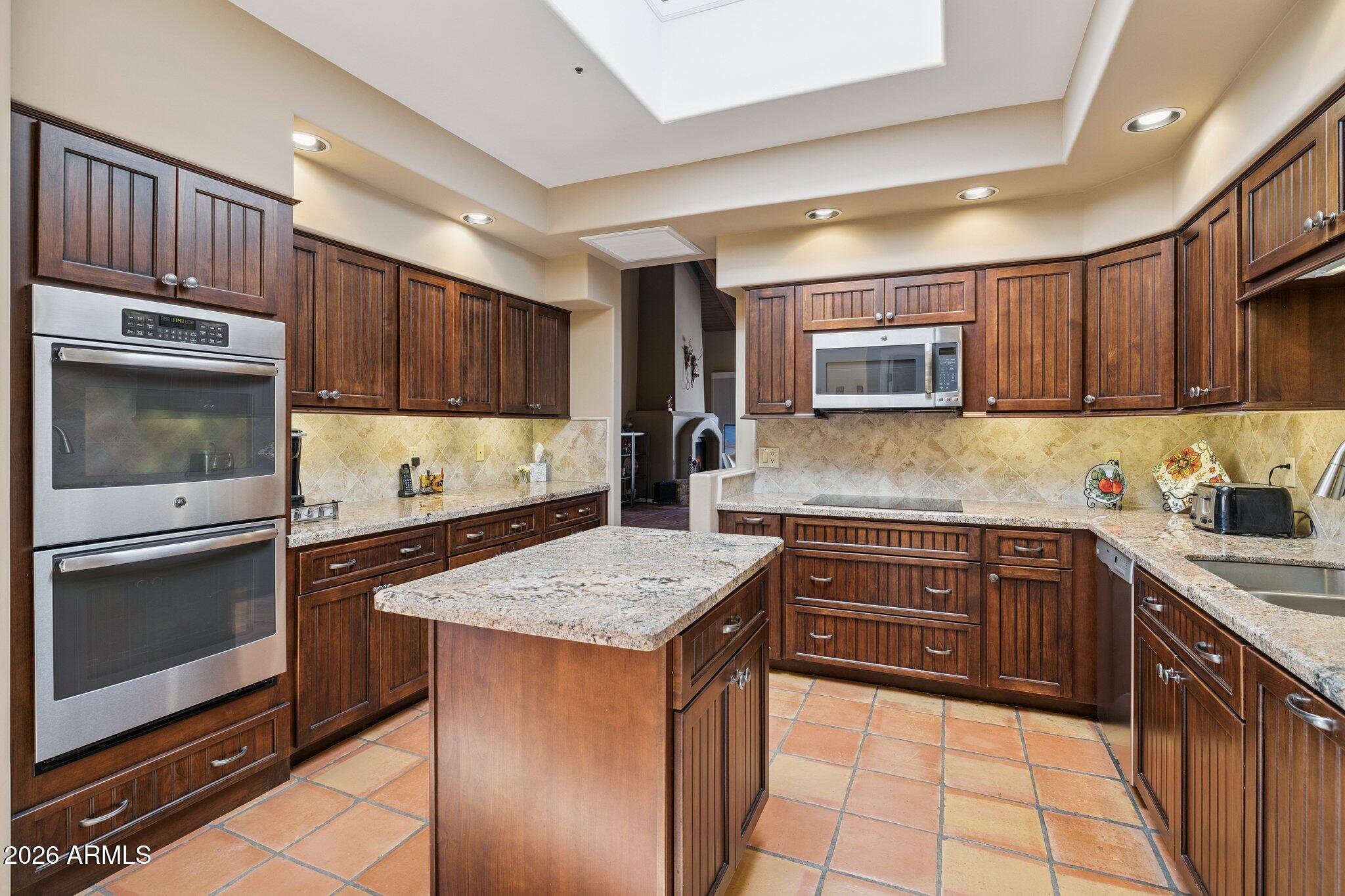 8100 E CAMELBACK Road 129