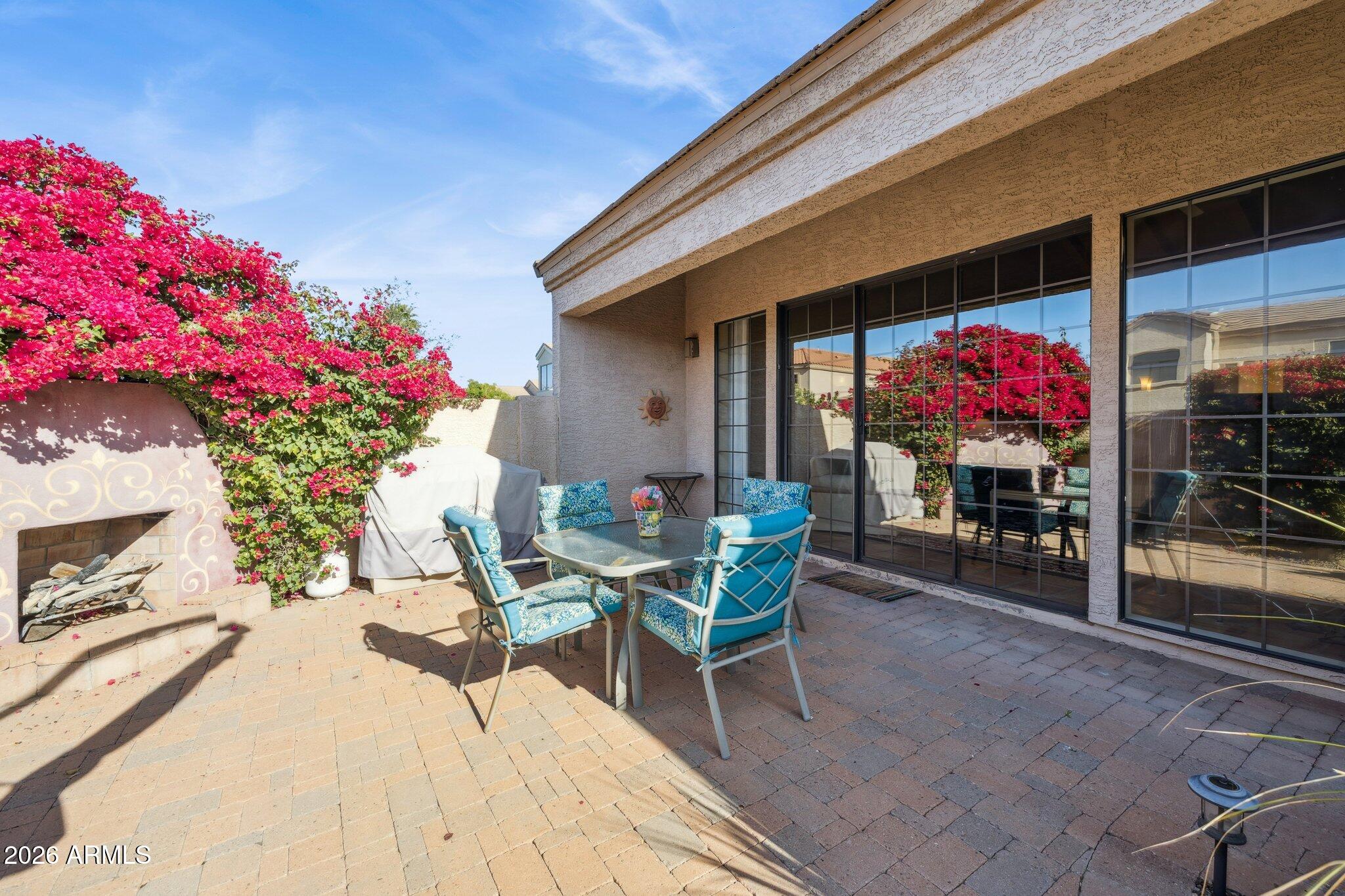 8100 E CAMELBACK Road 129