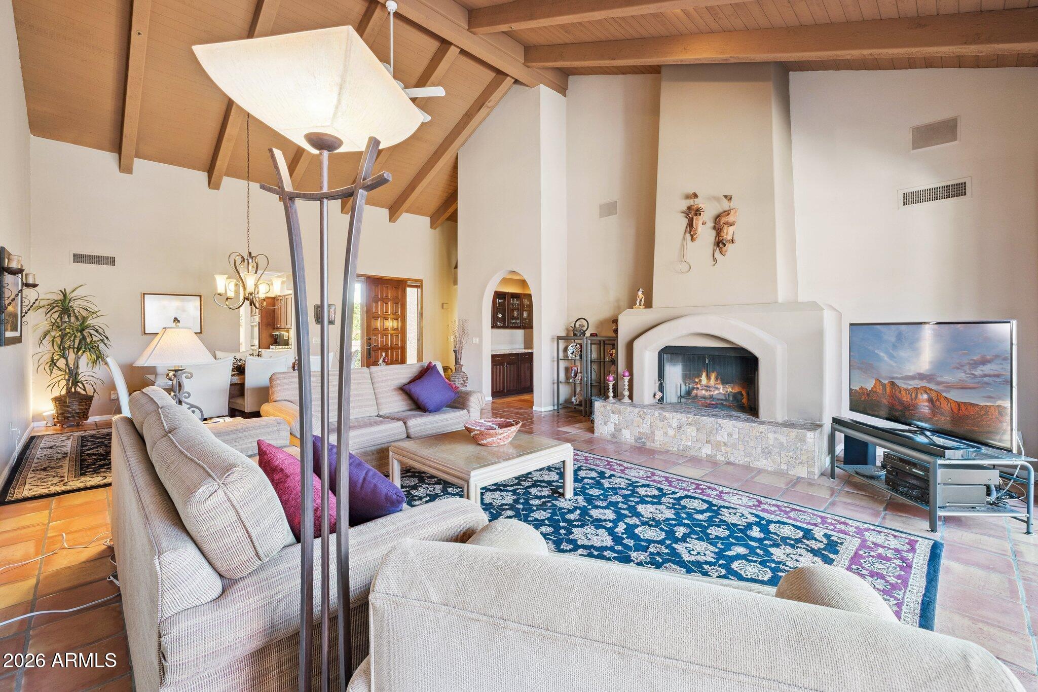 8100 E CAMELBACK Road 129