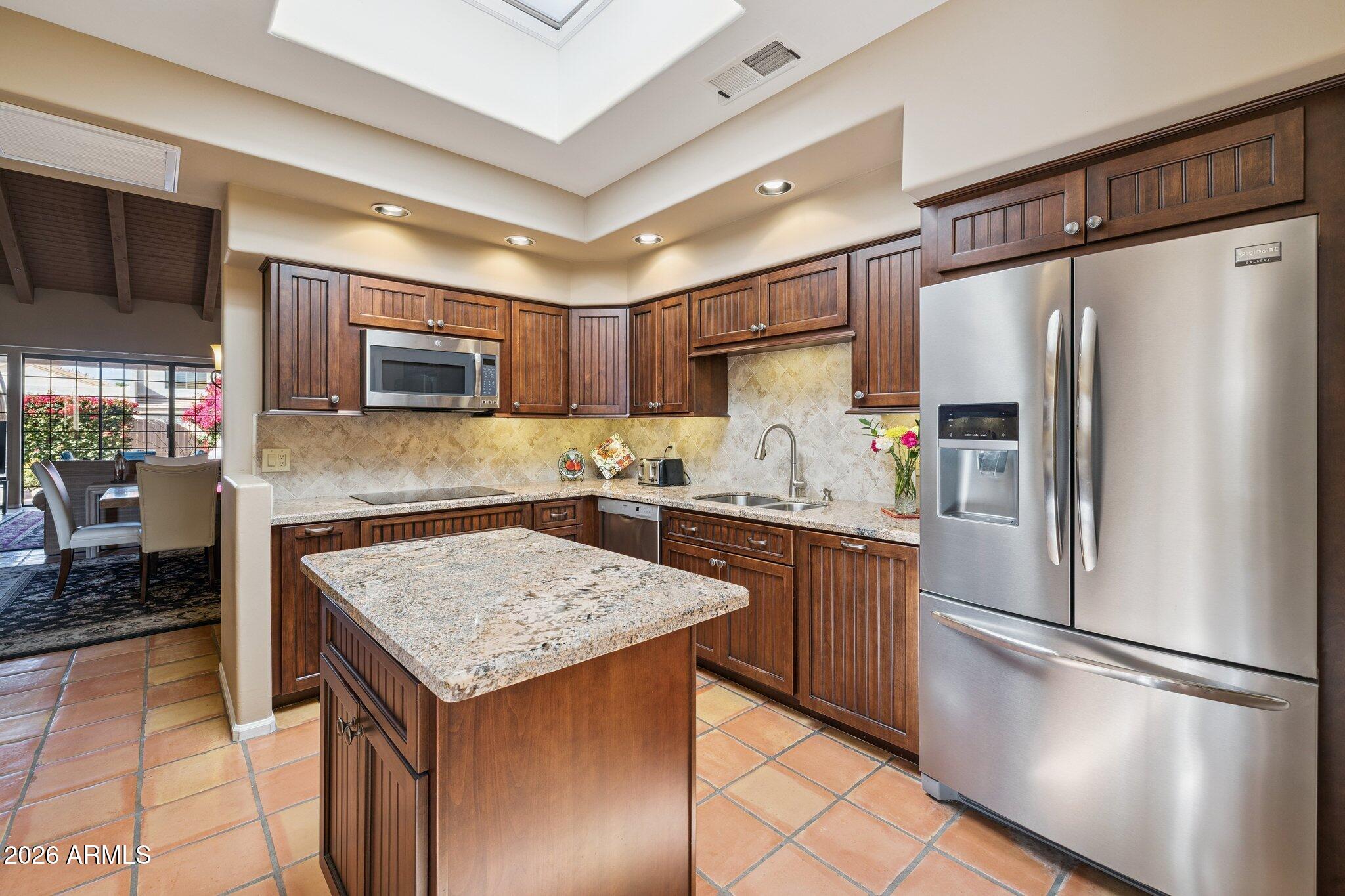 8100 E CAMELBACK Road 129