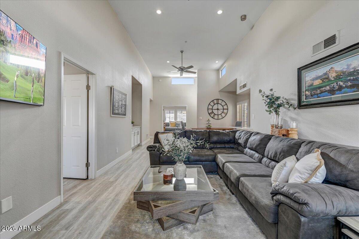 11333 N 92ND Street 1123