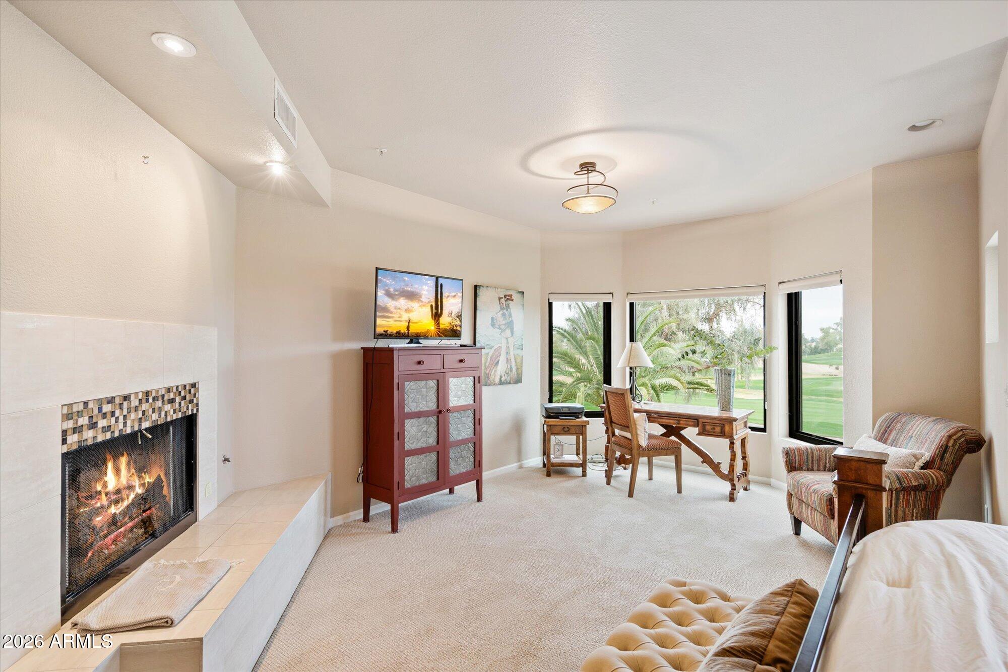 7740 E GAINEY RANCH Road 27