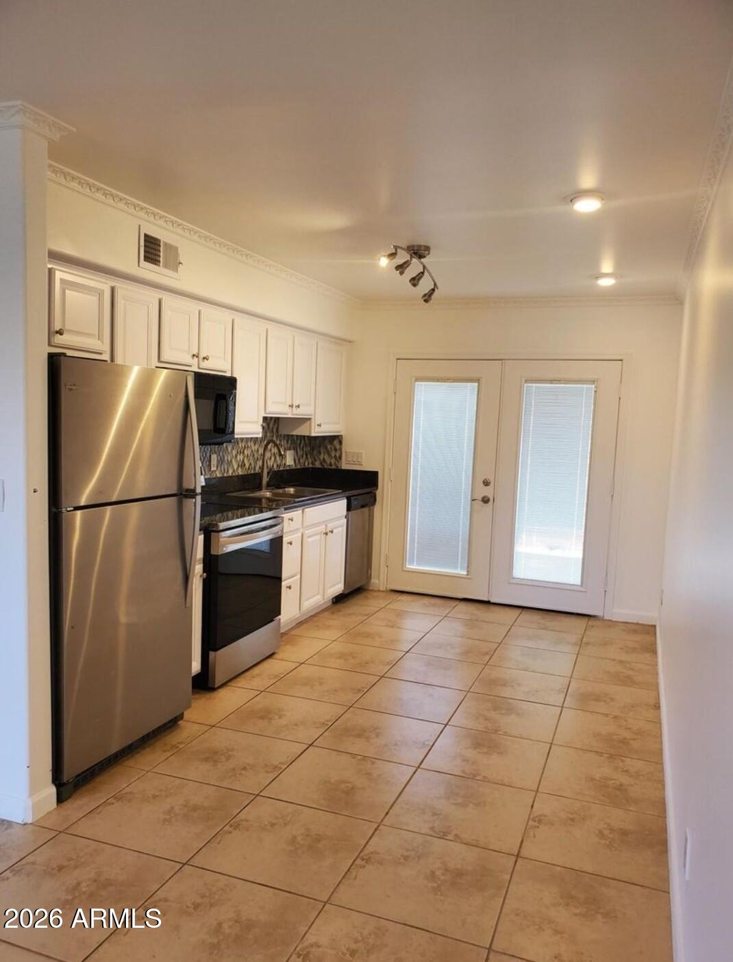 3445 N 36TH Street 39