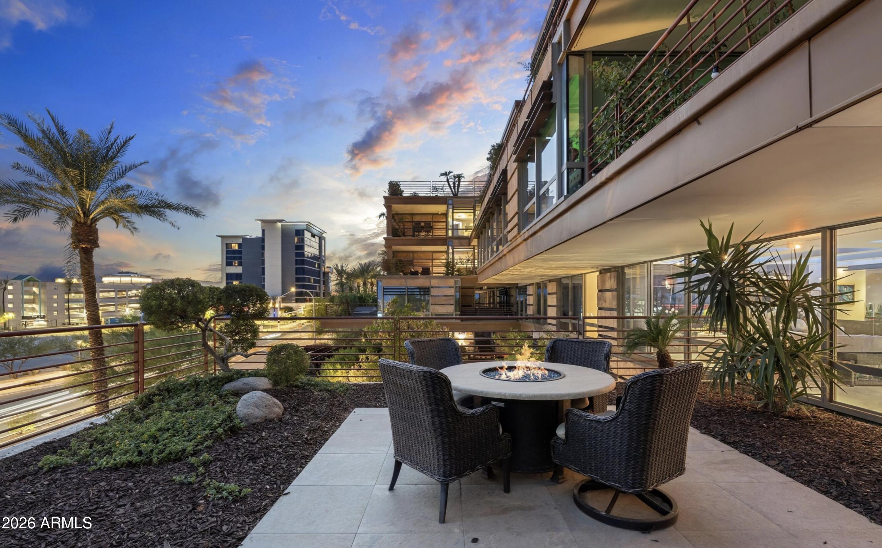 7157 E RANCHO VISTA Drive 3006