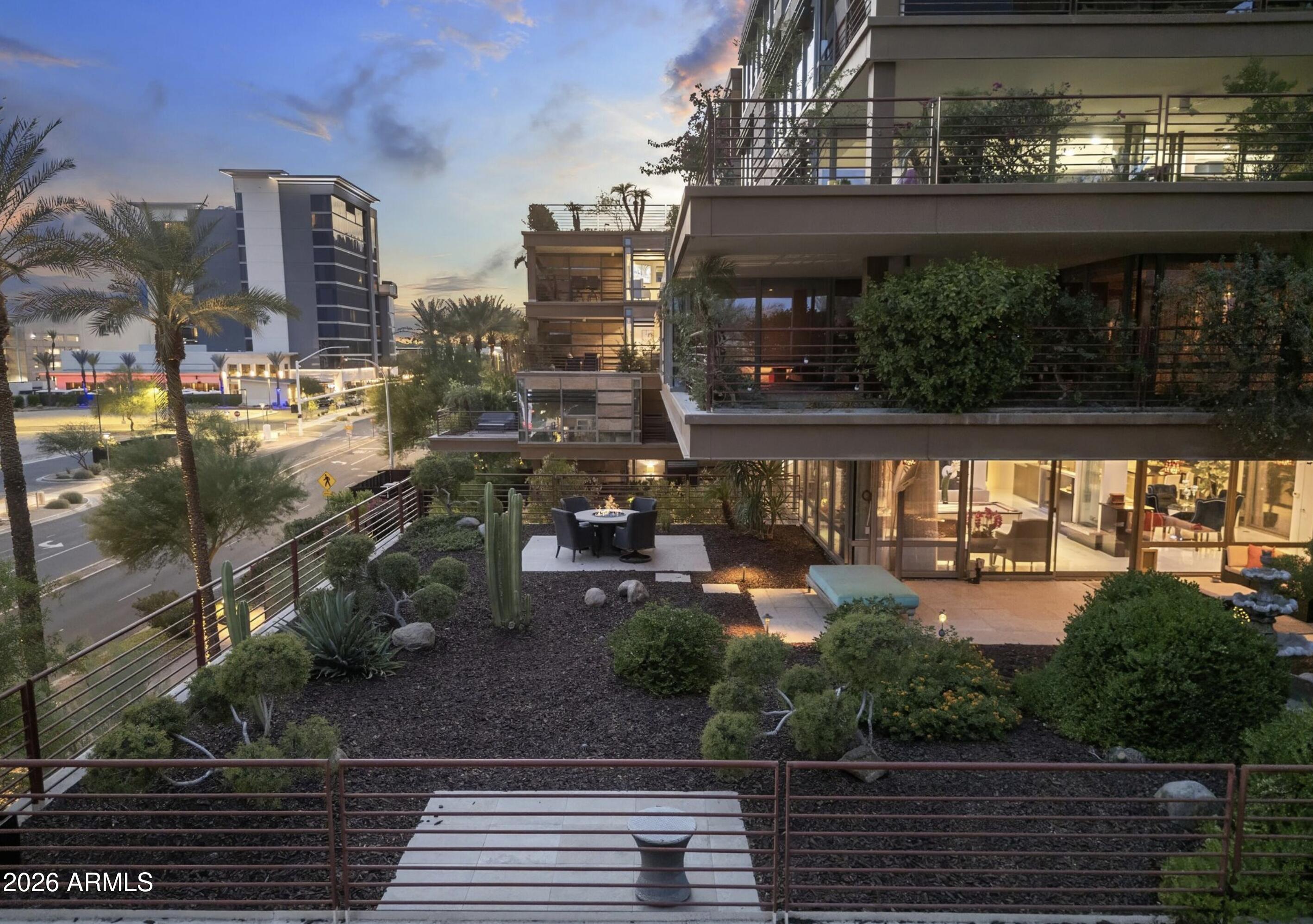 7157 E RANCHO VISTA Drive 3006