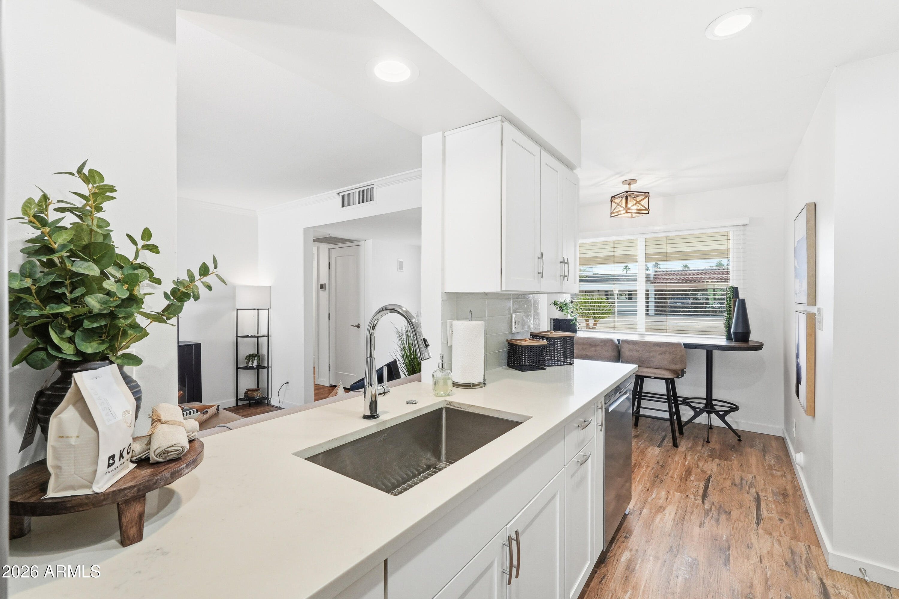 7630 E PASADENA Avenue