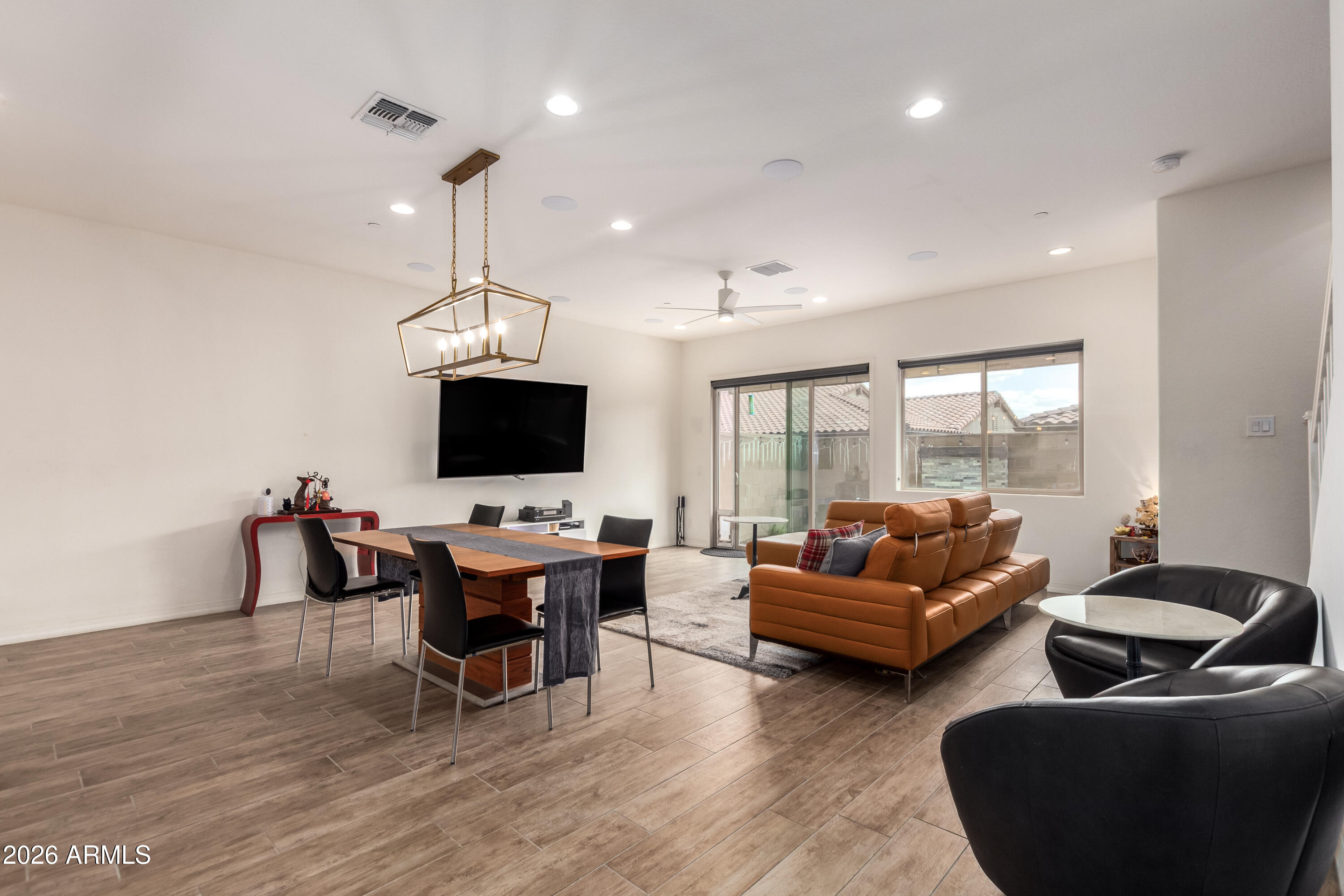 7343 E CASITAS DEL RIO Drive