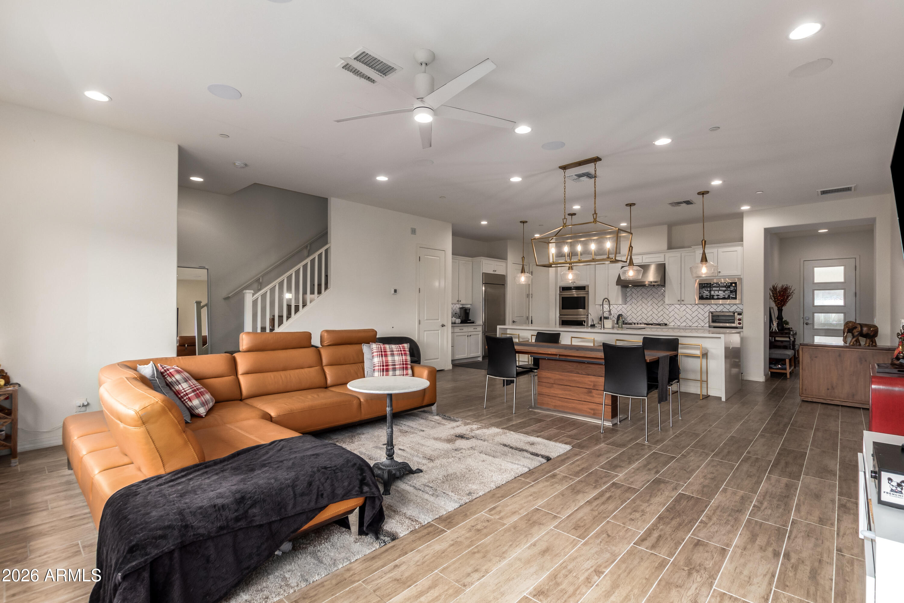 7343 E CASITAS DEL RIO Drive