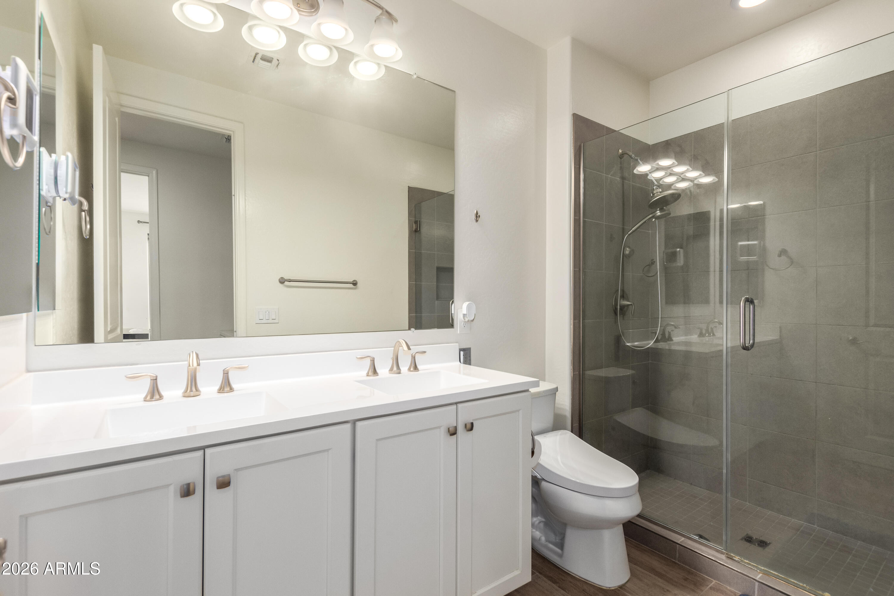 7343 E CASITAS DEL RIO Drive